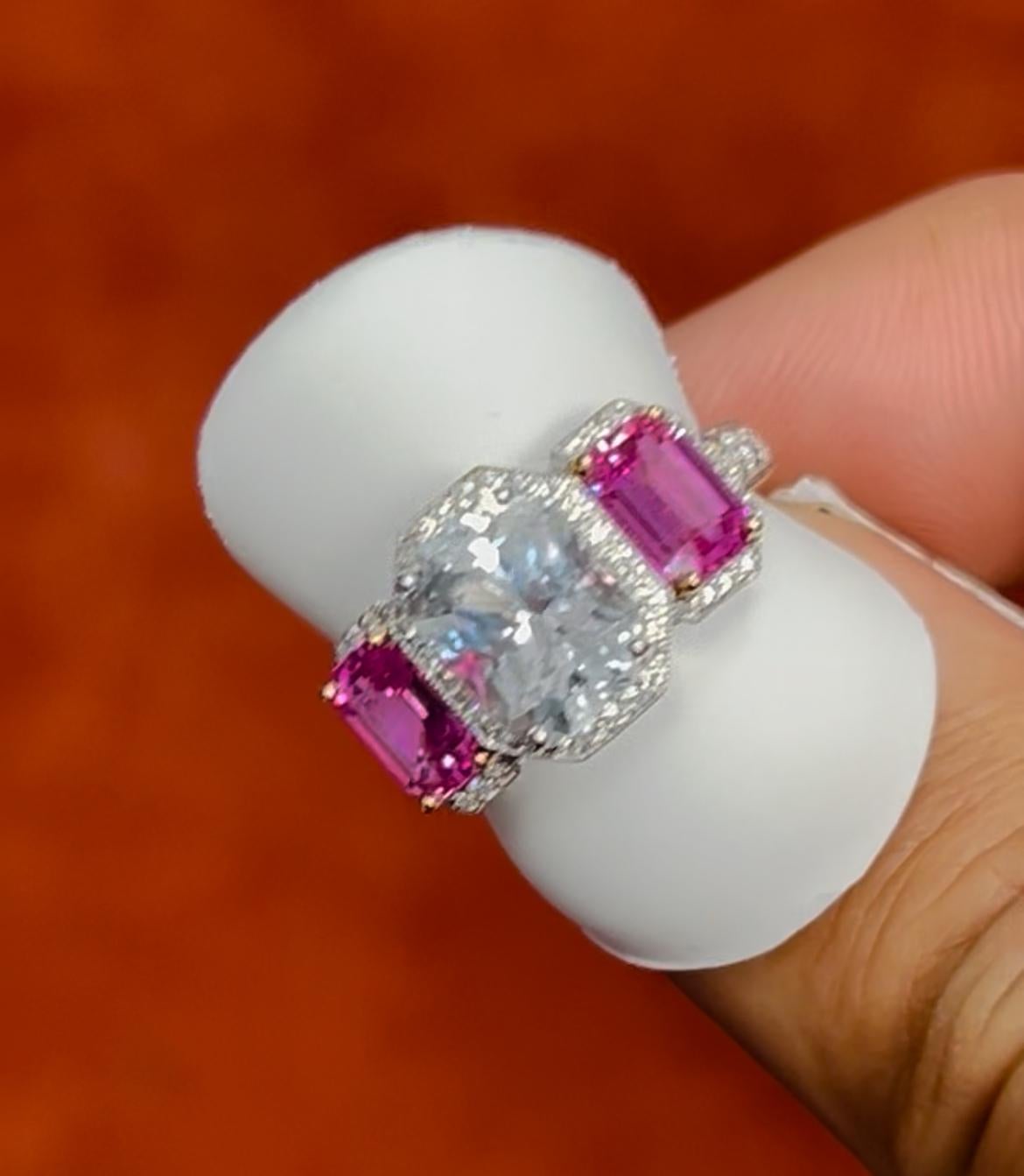 Women's 3.82ct white sapphire with 2.25ct pink sapphires in 18K bridal ring. For Sale