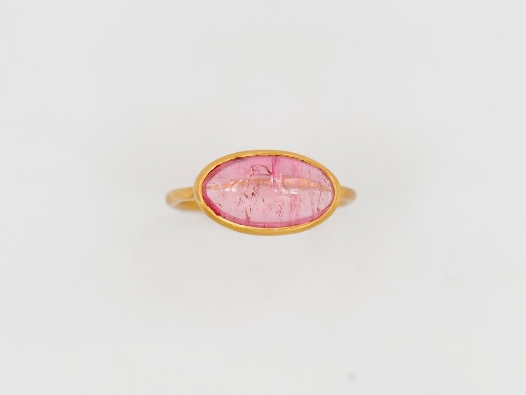 3.83 Carat Pink Tourmaline Cabochon Oval 22 Karat Gold Handmade Cluster Ring 4