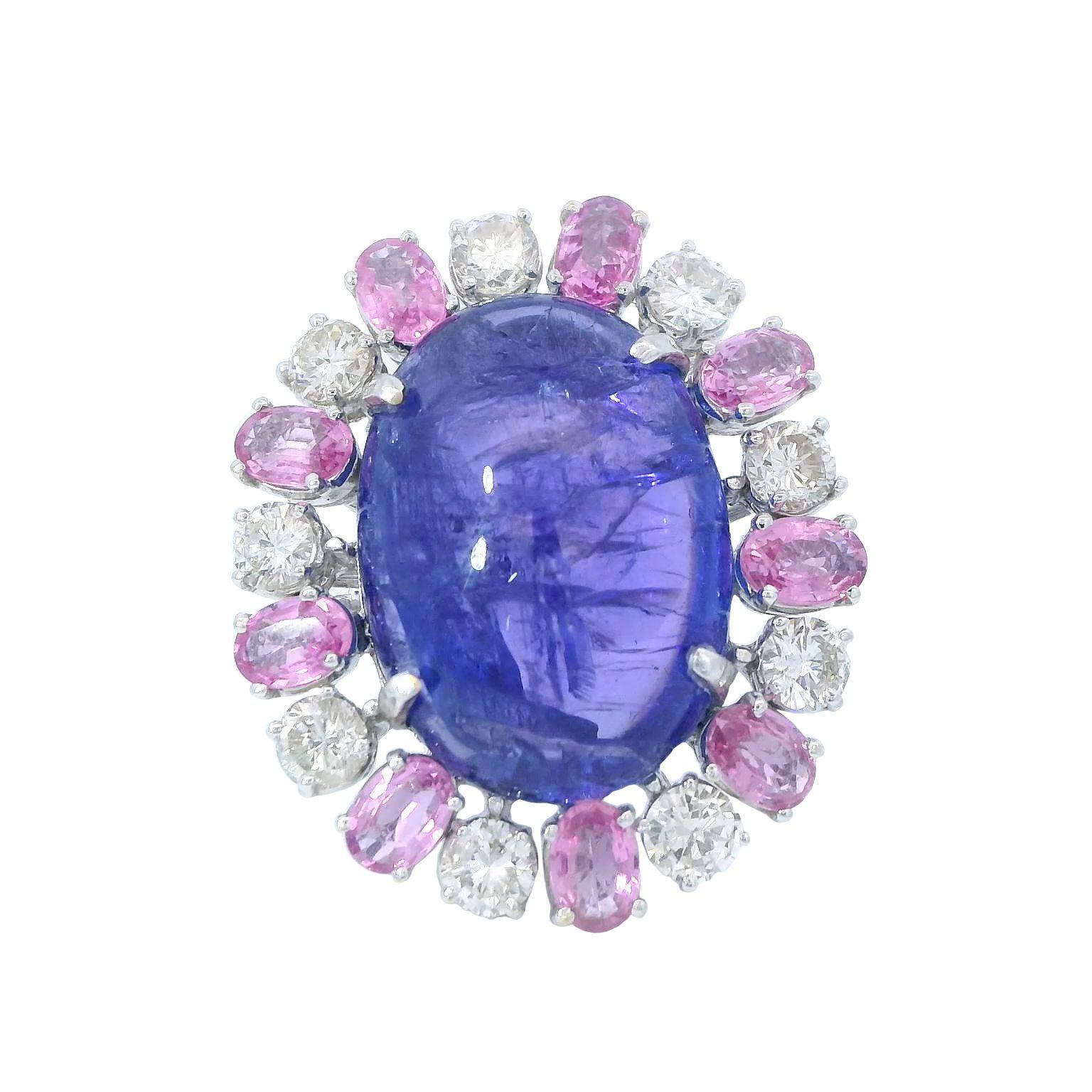Cóctel de tanzanita de 38,35 quilates, zafiro rosa de 38,85 quilates y diamantes Anillo de oro de 18 quilates en venta 6