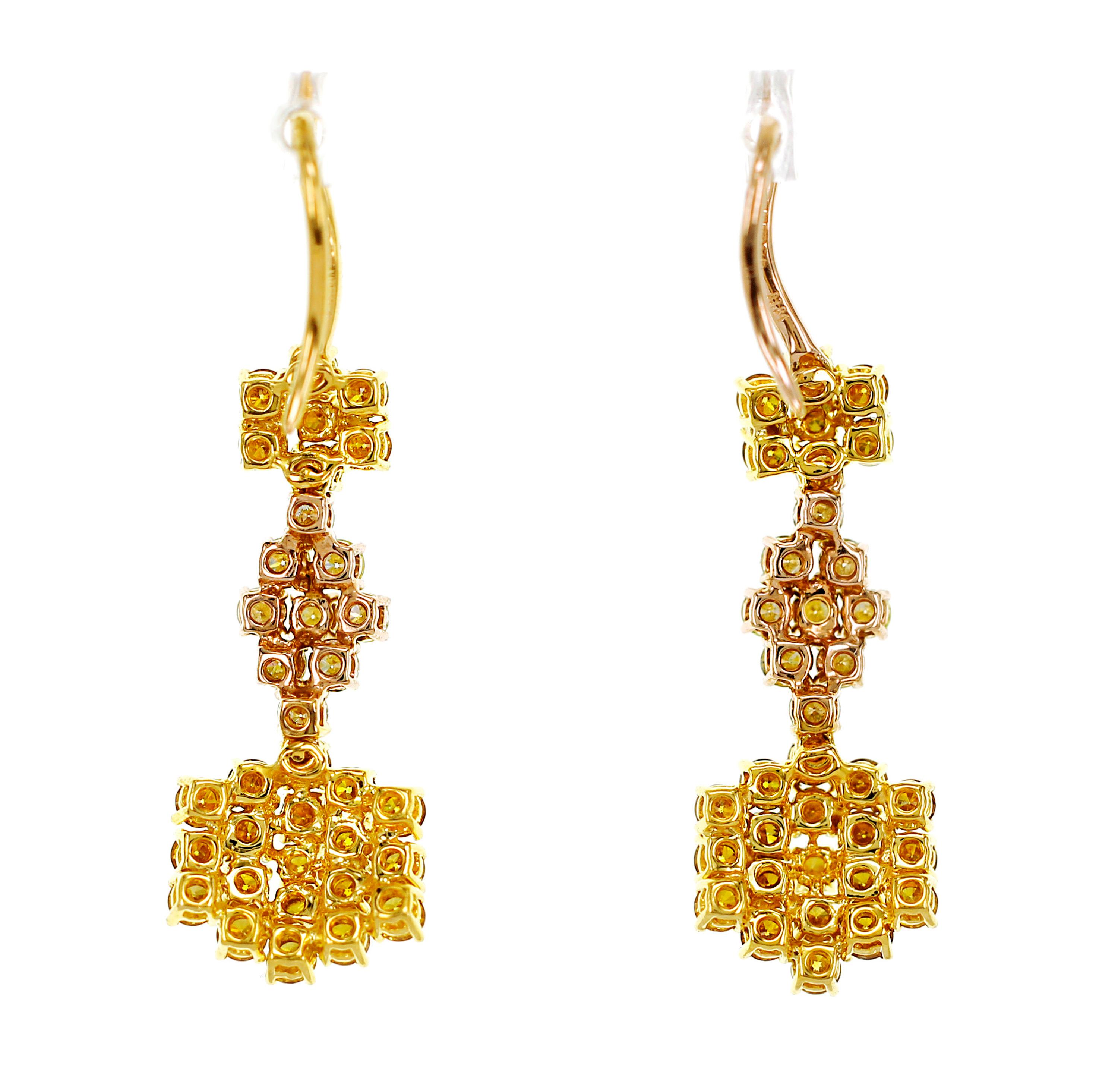 Round Cut 3.84 Carat Natural Fancy Color Diamond Dangle Earring For Sale