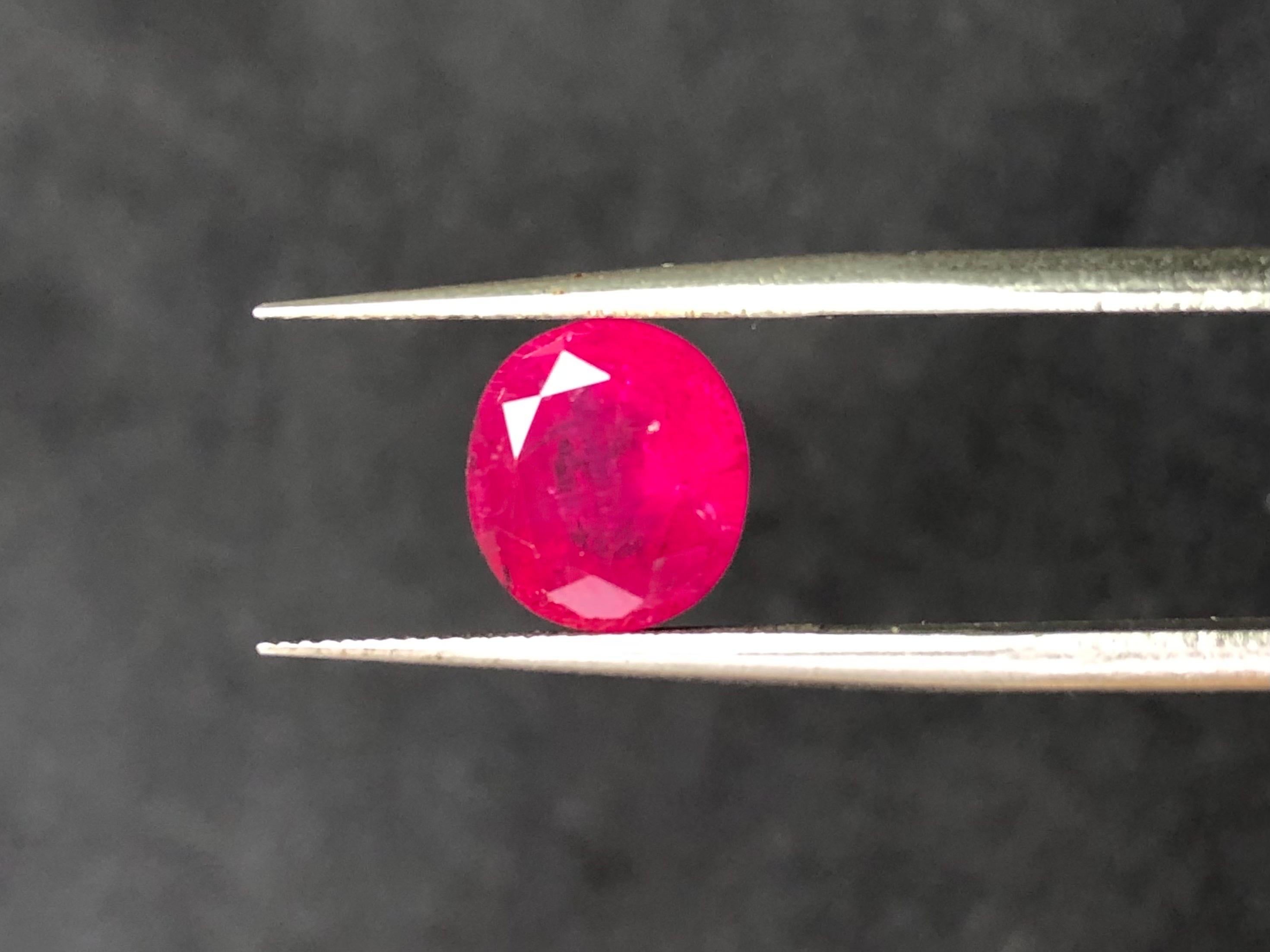 3.84 Ct AIGS Certified Natural Ruby Unheated Burma Pigeon Blood Color Gemstone In New Condition For Sale In bangkok, TH