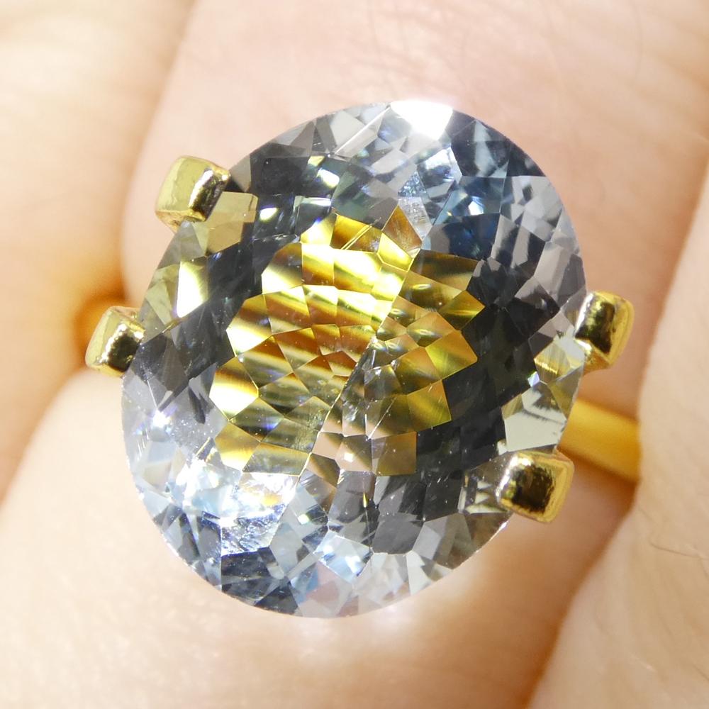 3.84 Karat ovaler blauer Aquamarin aus Brasilien, unerhitzt (Brillantschliff) im Angebot