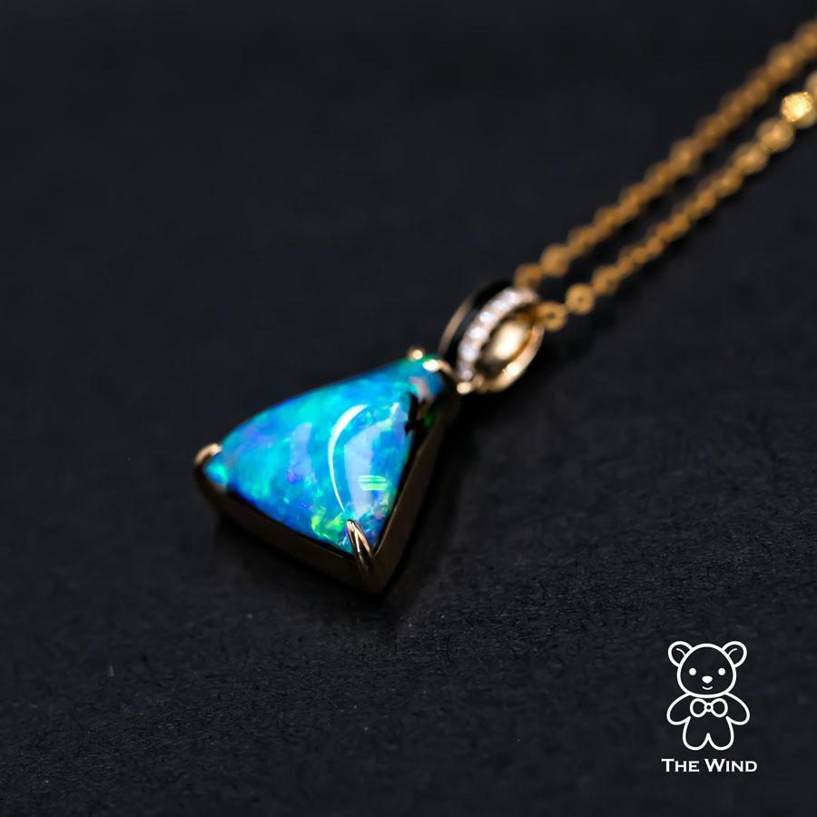 3,84ct Vivid Blue Australian Boulder Opal Diamant & Achat Anhänger Halskette 18K (Brillantschliff) im Angebot
