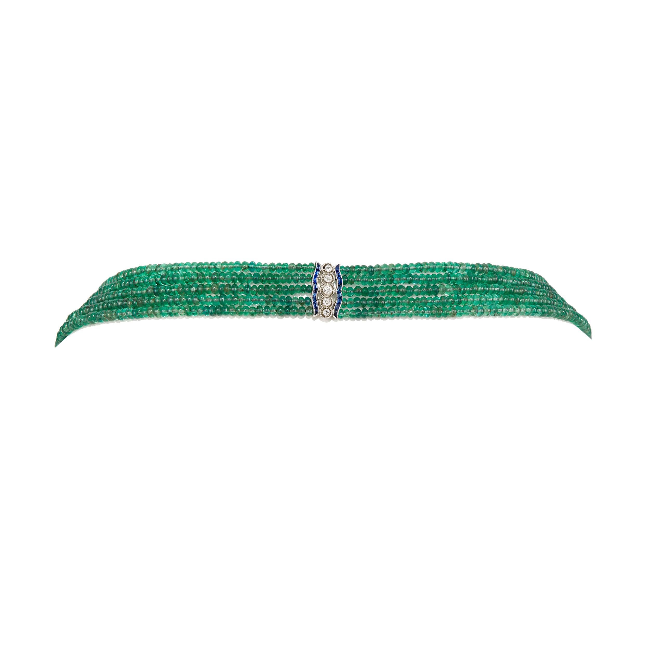 Collier d'émeraudes de 385 carats à 5 brins avec saphirs de 9,06 carats et diamants en platine Neuf - En vente à Southport, CT