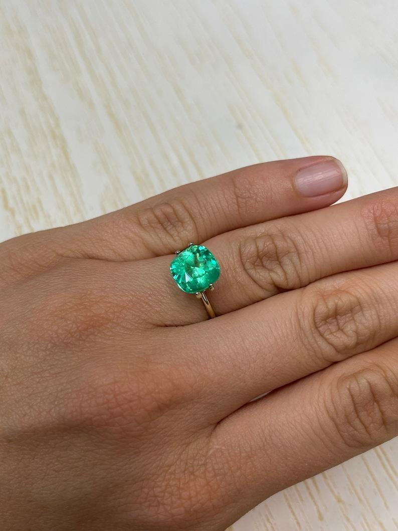 3.85 Carat Bright Yellowish Green Colombian Emerald - Muzo Cushion Cut May Gem For Sale 2