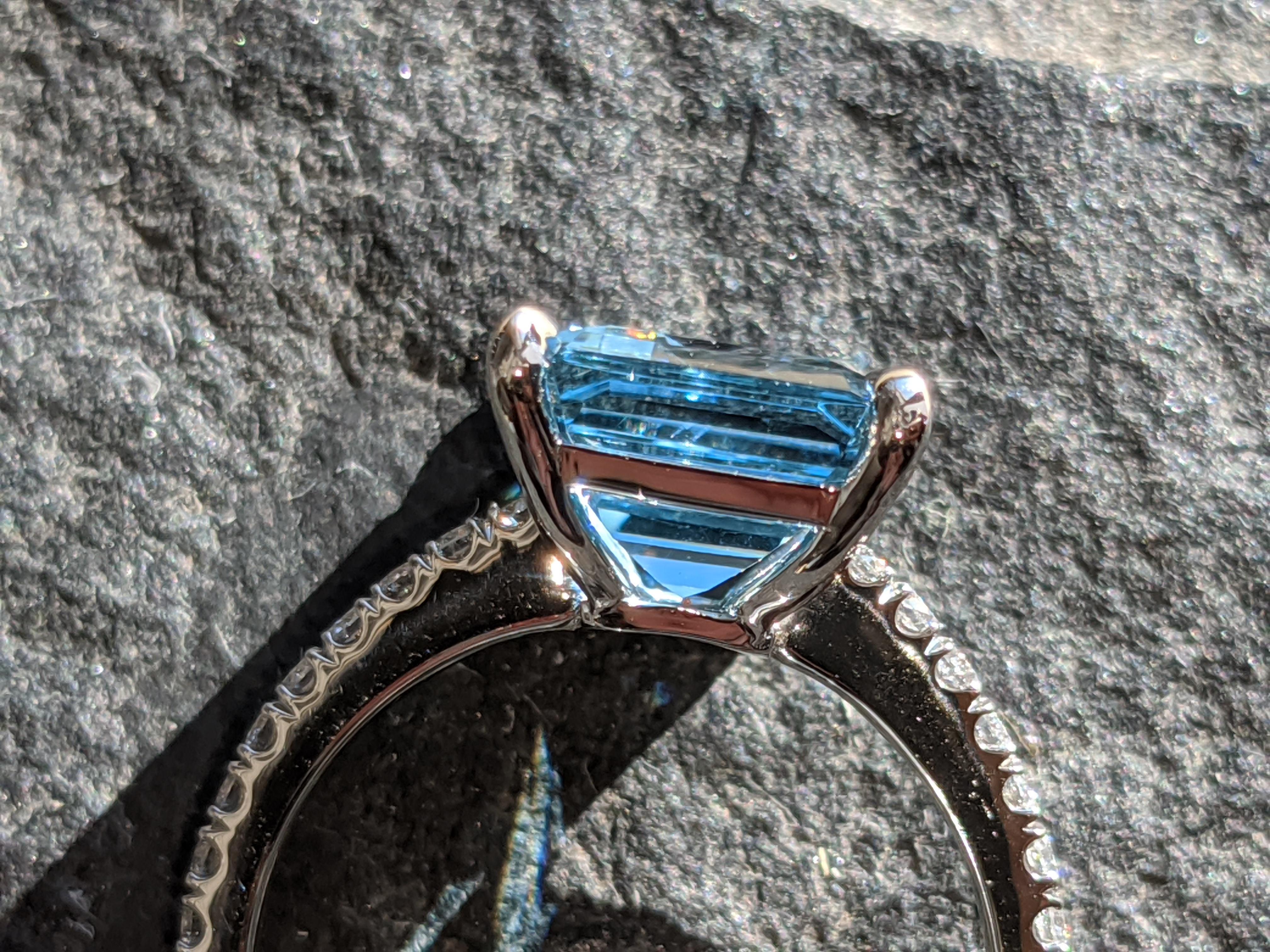 3.85 Carat Emerald Aquamarine Pave Diamond Platinum Cocktail Ring 3