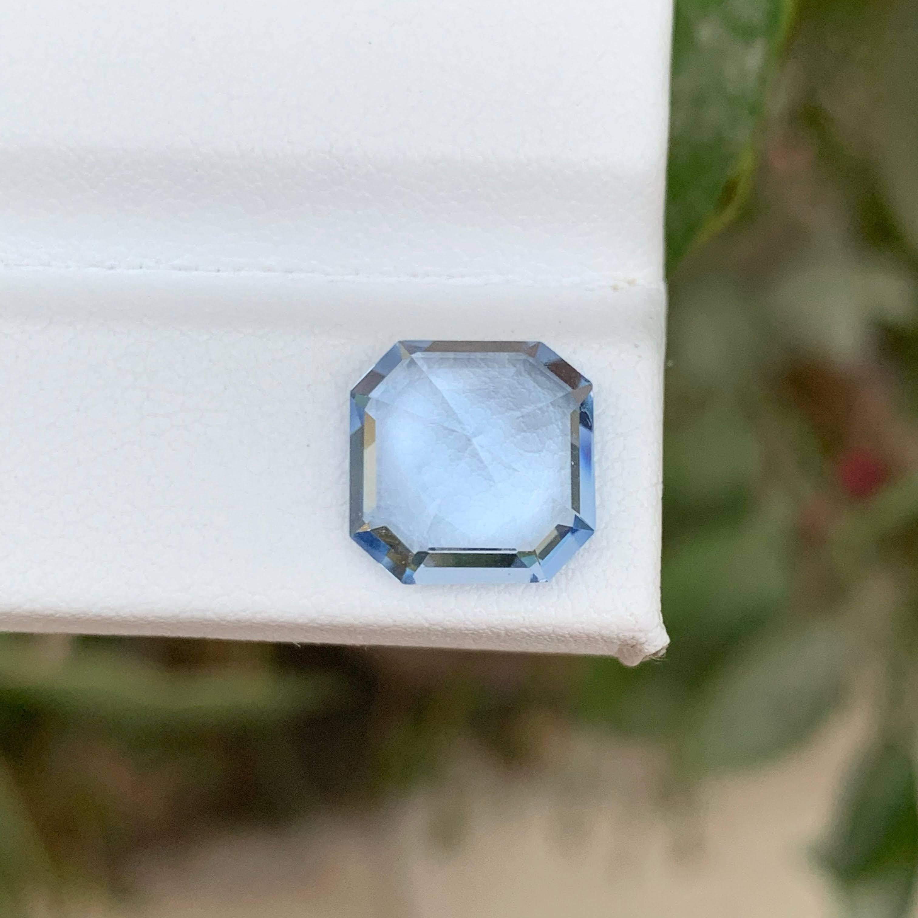 3,85 Carati di Acquamarina Blu Goshenite sciolta Nature Taglio Asscher Gemma Pakistan In condizioni Nuovo in vendita a Bangkok, TH