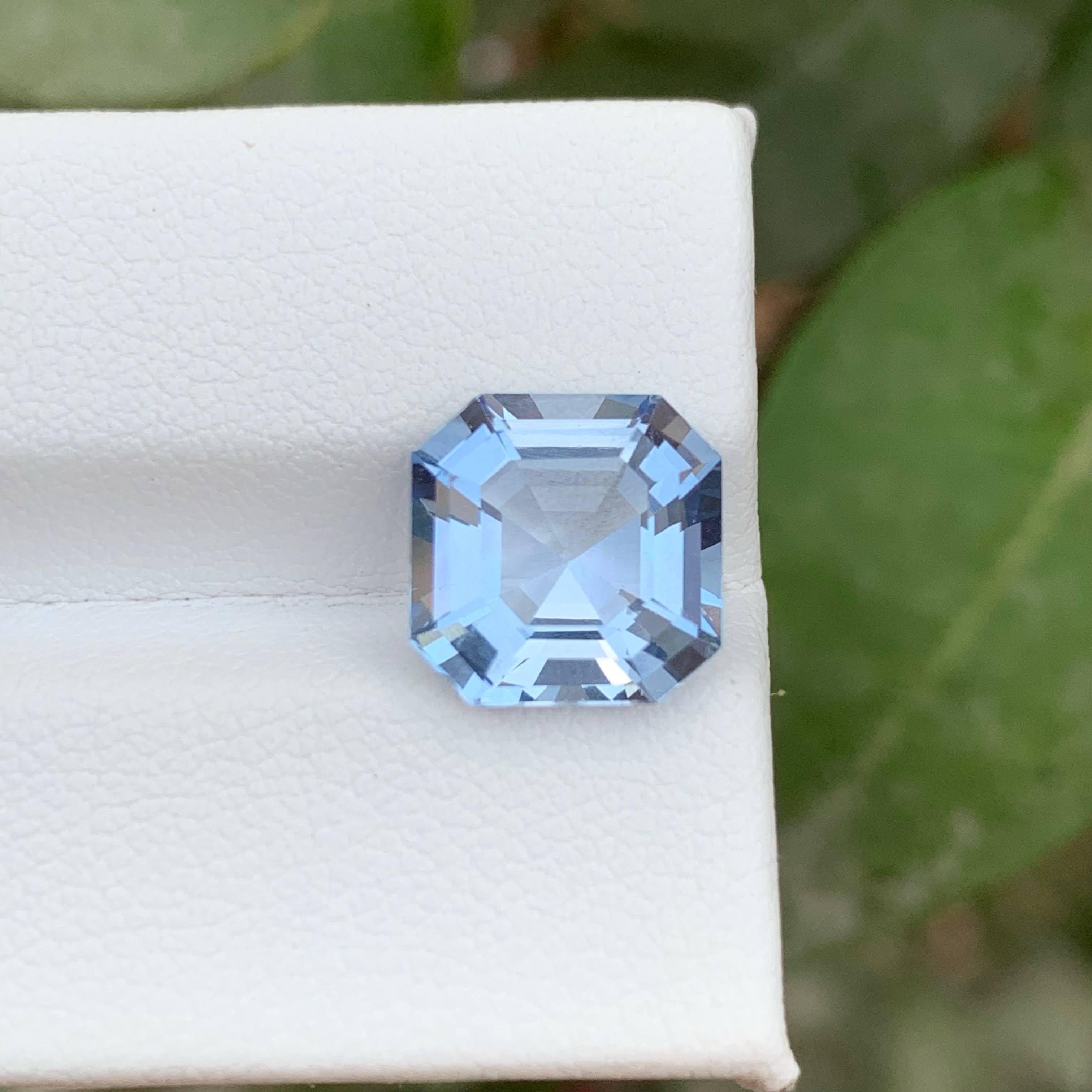 3,85 Carati di Acquamarina Blu Goshenite sciolta Nature Taglio Asscher Gemma Pakistan in vendita 2