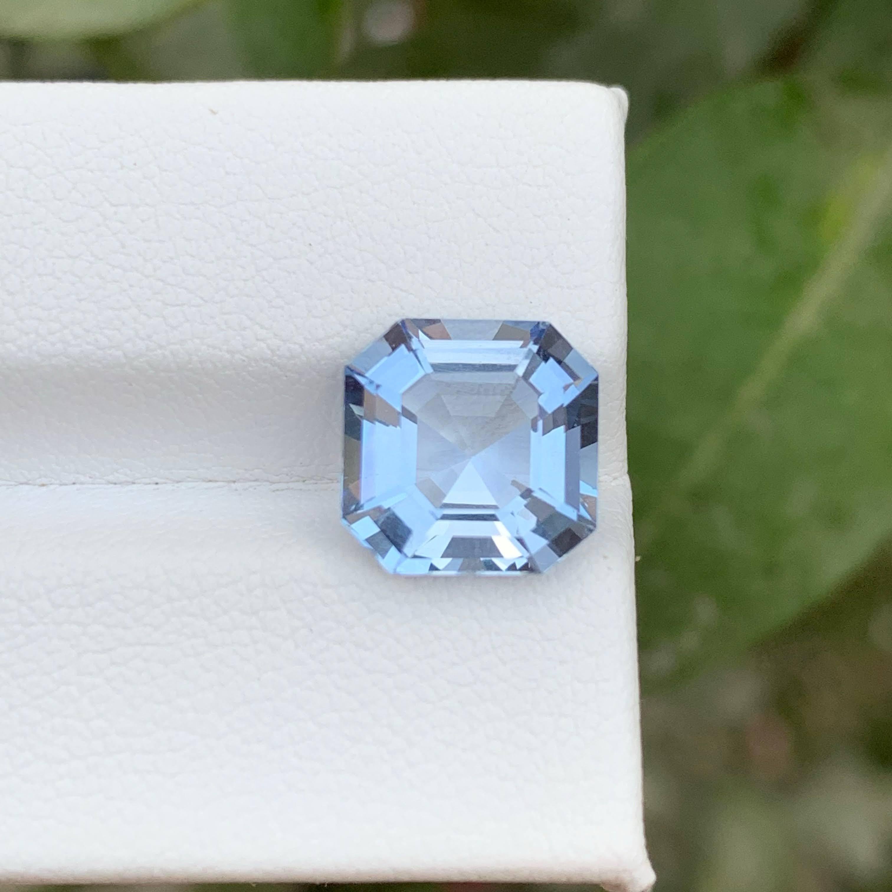 3,85 Carati di Acquamarina Blu Goshenite sciolta Nature Taglio Asscher Gemma Pakistan in vendita 4