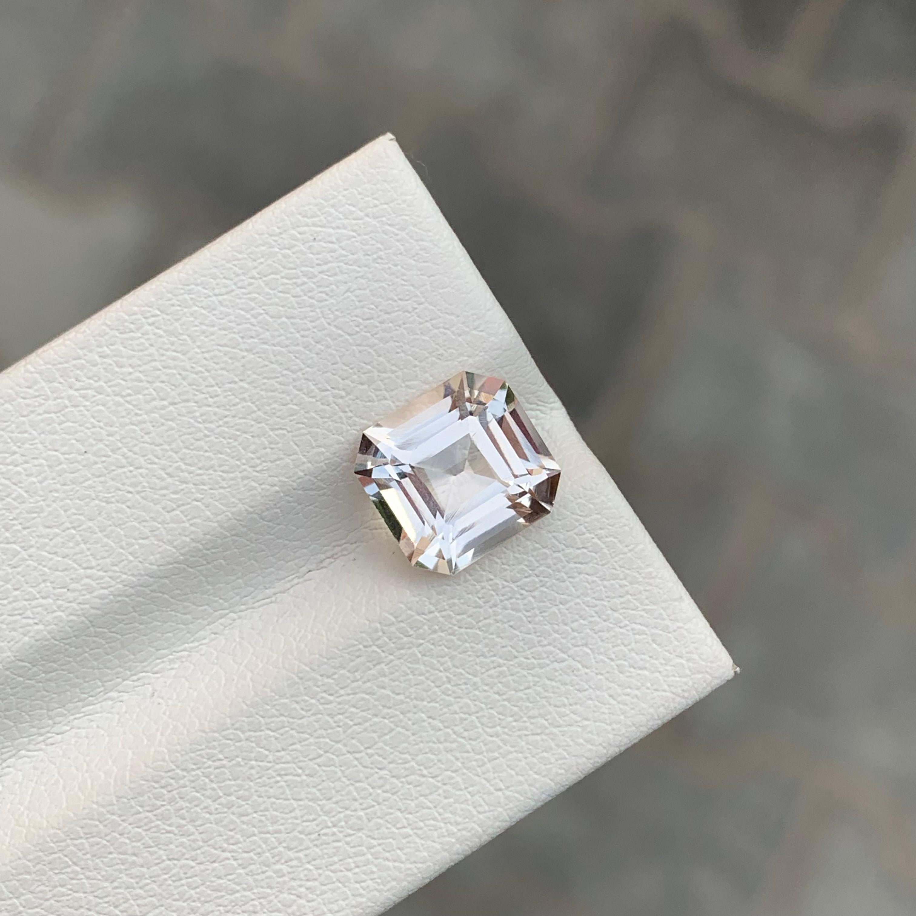 3,85 Karat natürlicher loser Goldtopas Asscher Form Edelstein für Ring im Zustand „Neu“ im Angebot in Peshawar, PK