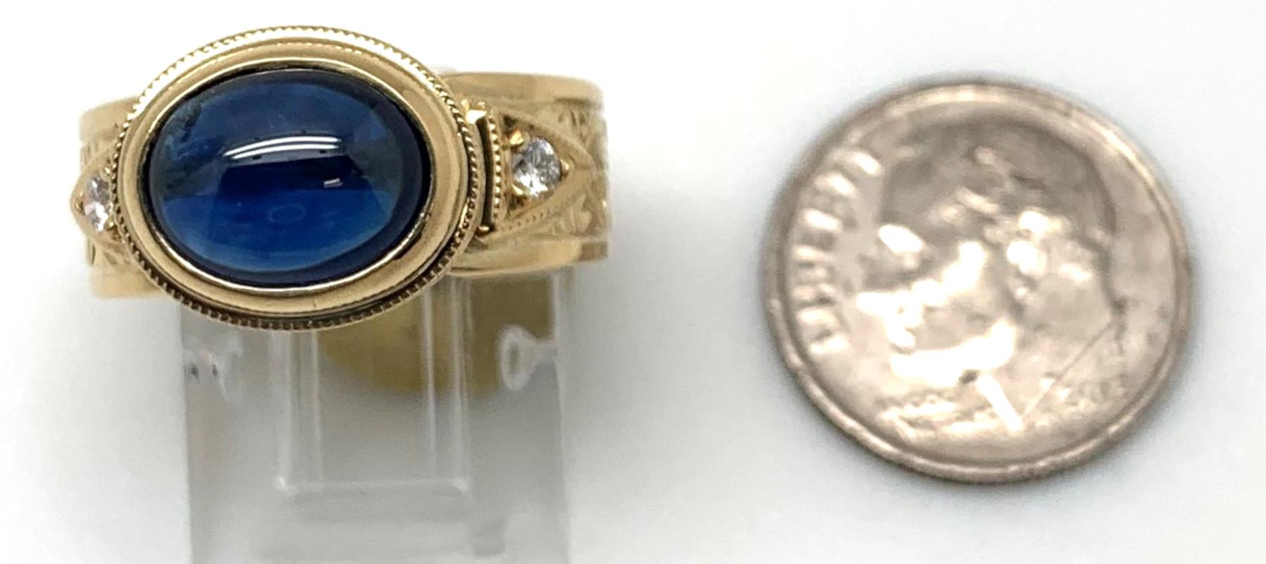 3.85 Carat Sapphire Cabochon, Diamond Yellow Gold Bezel Handmade Engraved Ring In New Condition In Los Angeles, CA