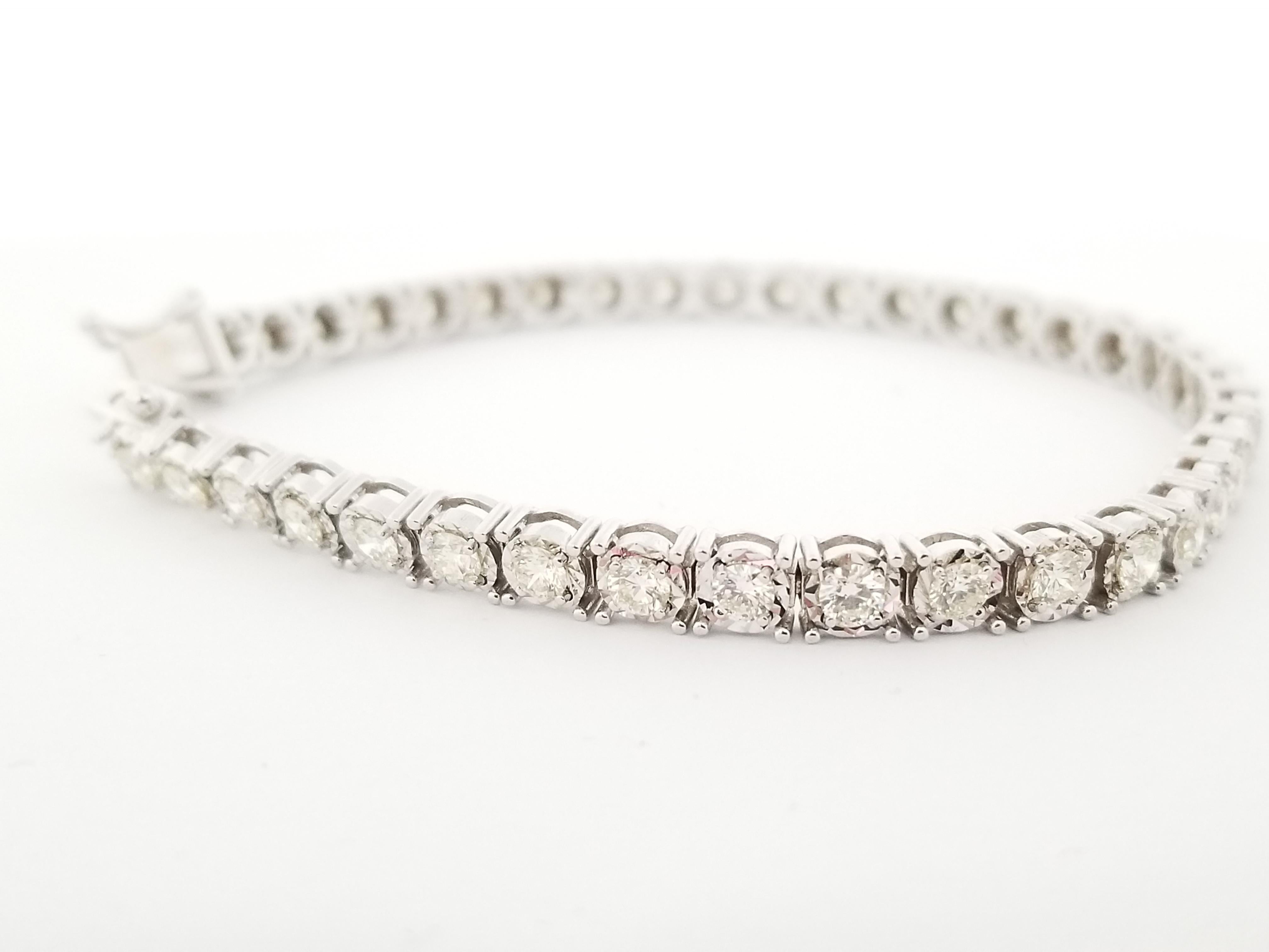 3.85 Carats Diamond Cut Miracle Set Tennis Bracelet 14 Karat White Gold In New Condition In Great Neck, NY