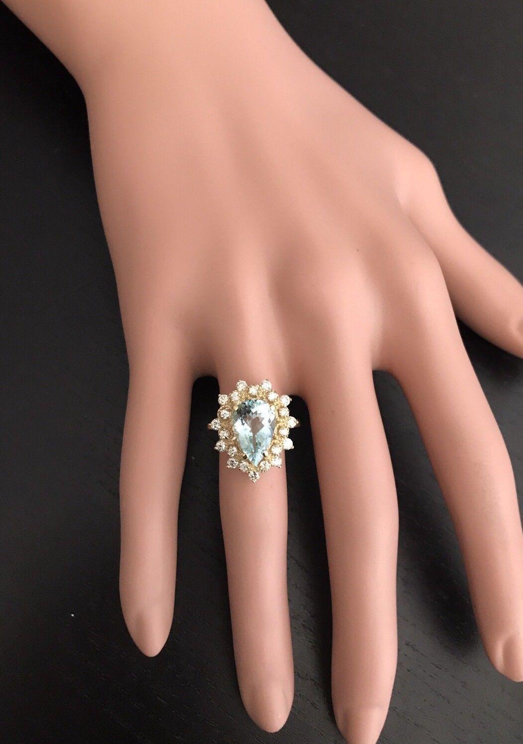 Bague en or jaune massif 14 carats avec aigue-marine naturelle magnifique de 3,85 carats et diamants Pour femmes en vente