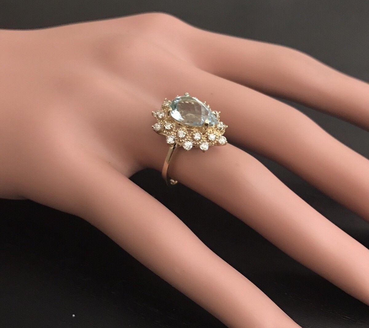 3.85 Carat Natural Gorgeous Aquamarine and Diamond 14K Solid Yellow Gold Ring For Sale 1