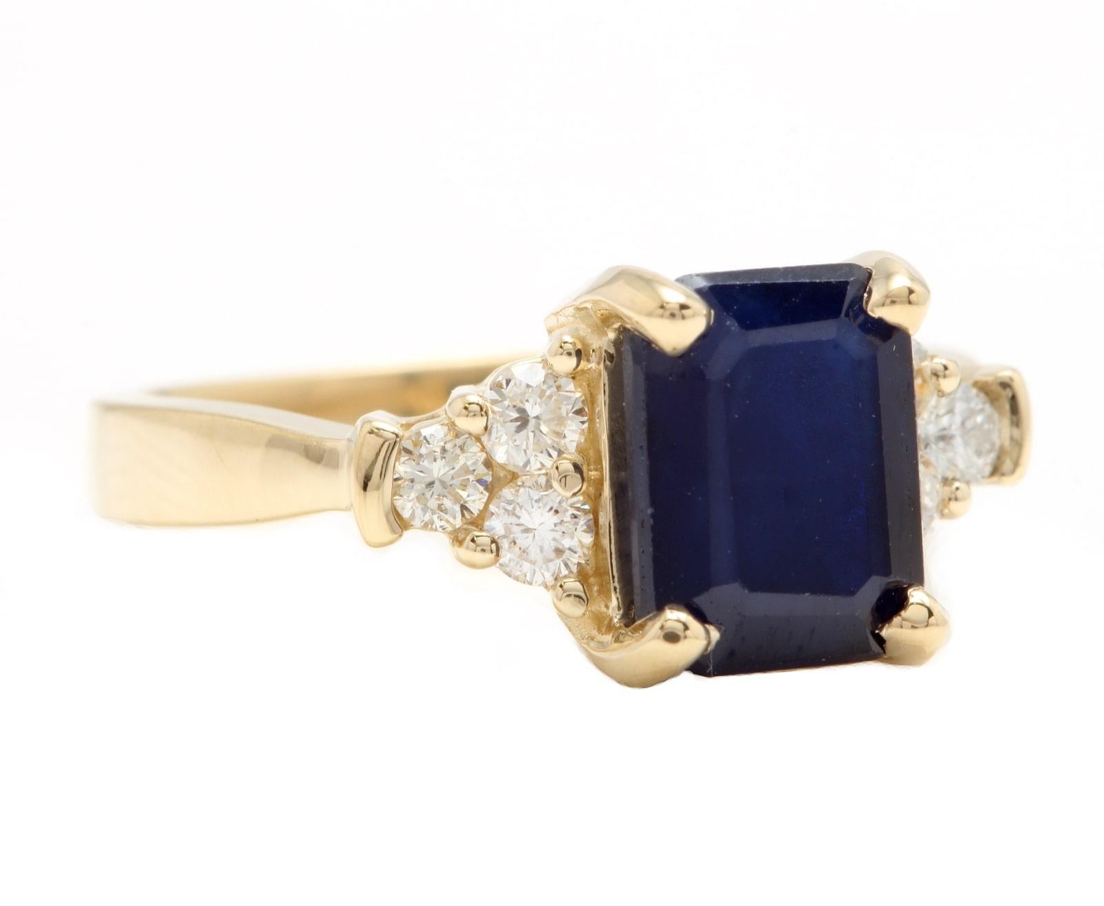 3.85 Carats Impressive Natural Sapphire and Natural Diamond 14K Yellow Gold Ring

Stamped: 14K

Suggested Replacement Value: $4,500.00

Total Sapphire Weight is: Approx. 3.50 Carats

Sapphire Treatment: Diffusion

Sapphire Measures: Approx. 9.00 x