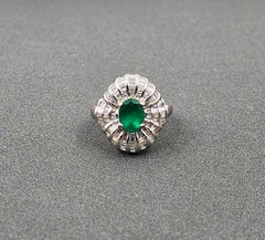 3.85 ct Emerald & Diamond Ring