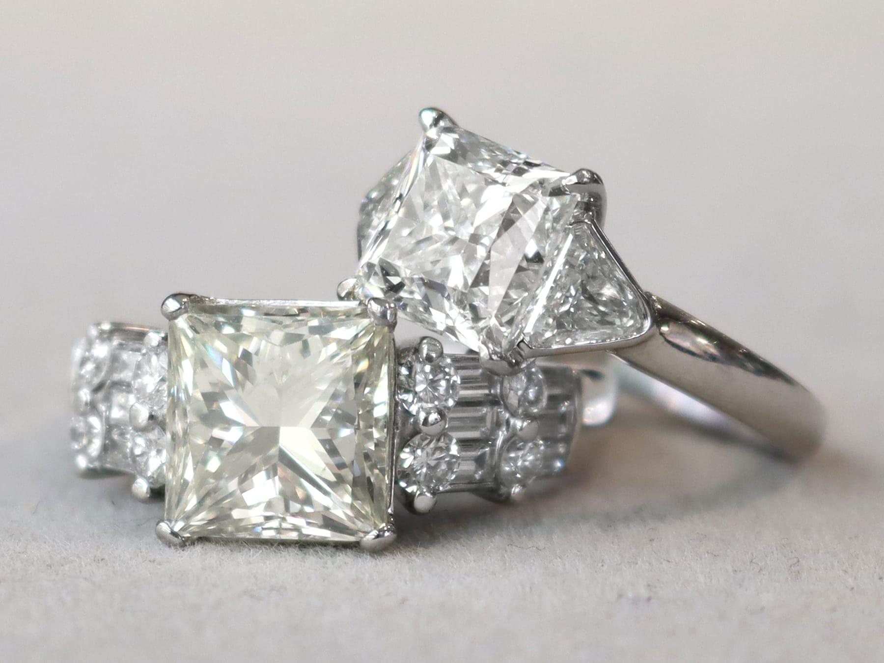 Anello di fidanzamento in platino e diamanti da 3,86 carati In condizioni ottime in vendita a Jesmond, Newcastle Upon Tyne