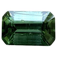 Pierre naturelle de 3.86 carats, tourmaline verte octogonale taillée à facettes de qualité supérieure