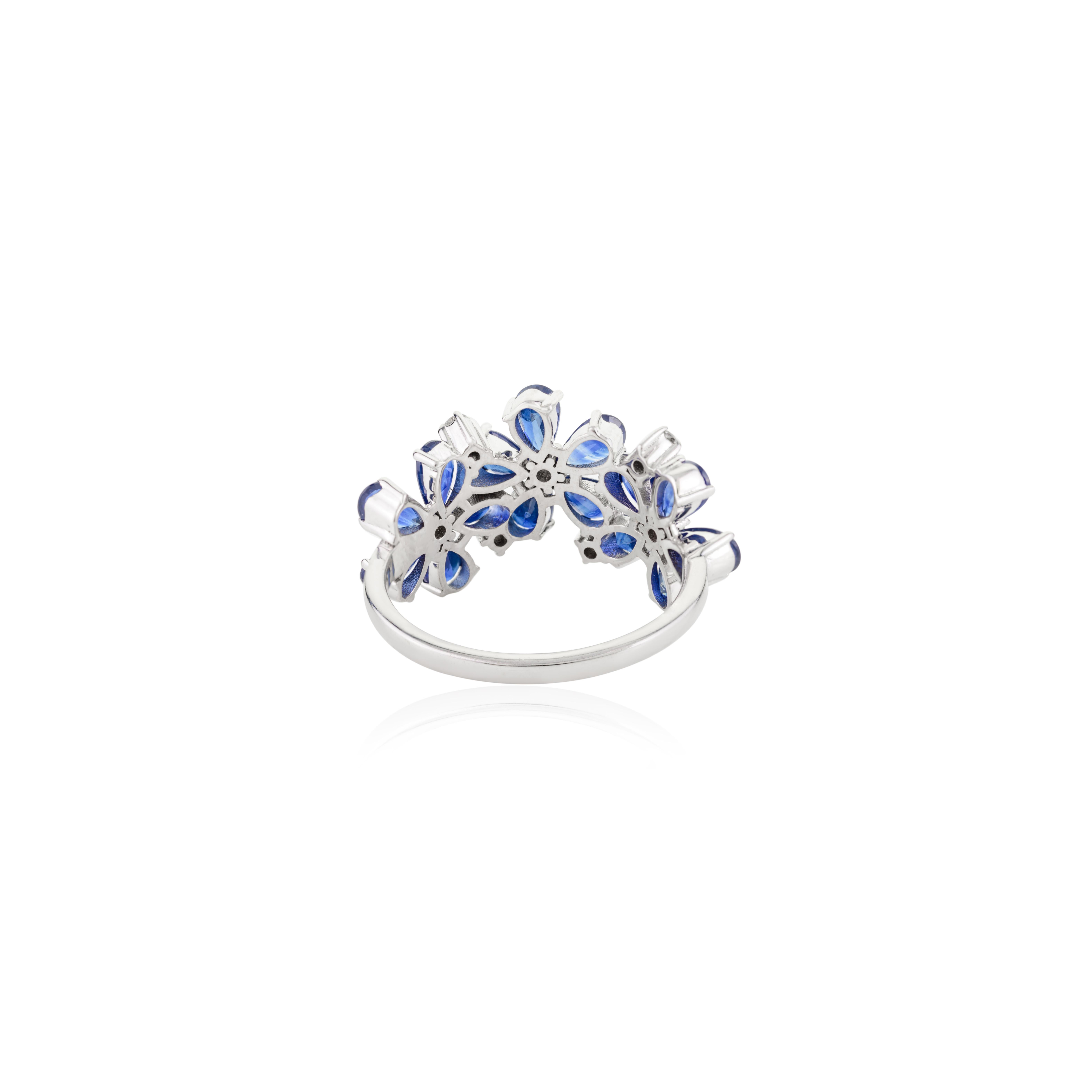 En vente :  Bague de mariage florale pour femmes en or blanc massif 18 carats avec saphir et diamants de 3,86 carats 5