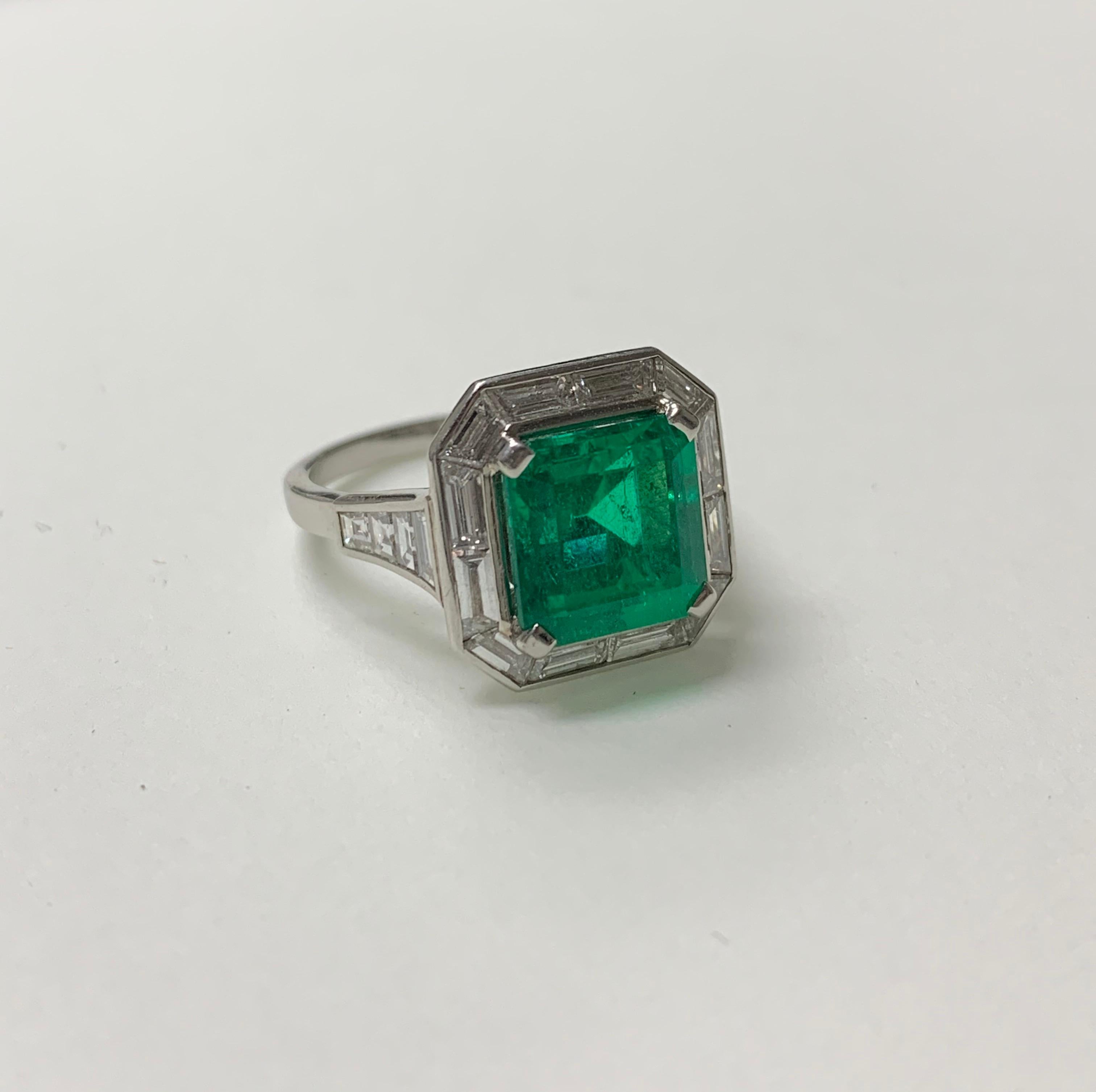 3.87 Carat Emerald and Diamond Ring in Platinum For Sale 2