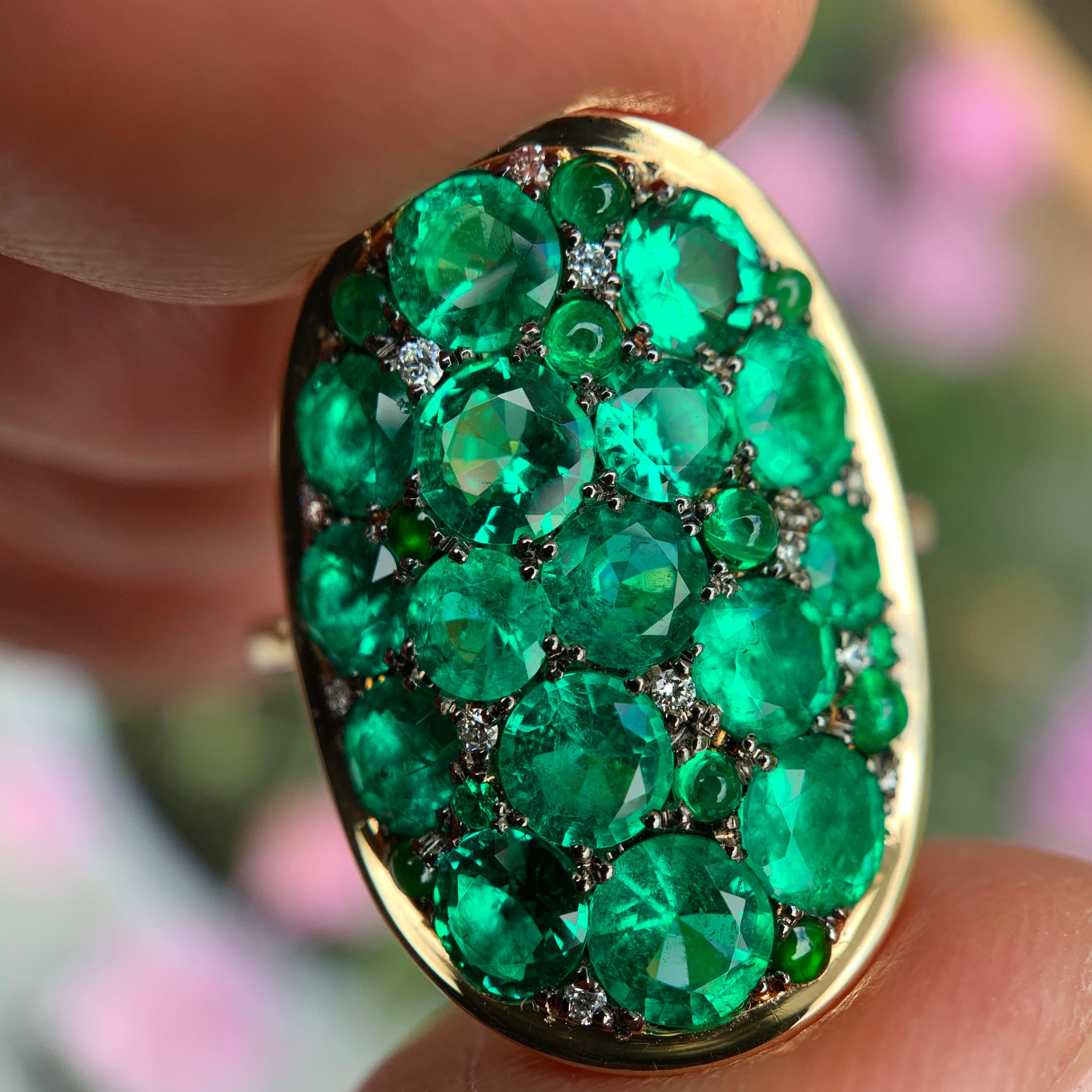 3.87 Carat Columbian Emerald, Diamond and Jadeite Pave Ring 8