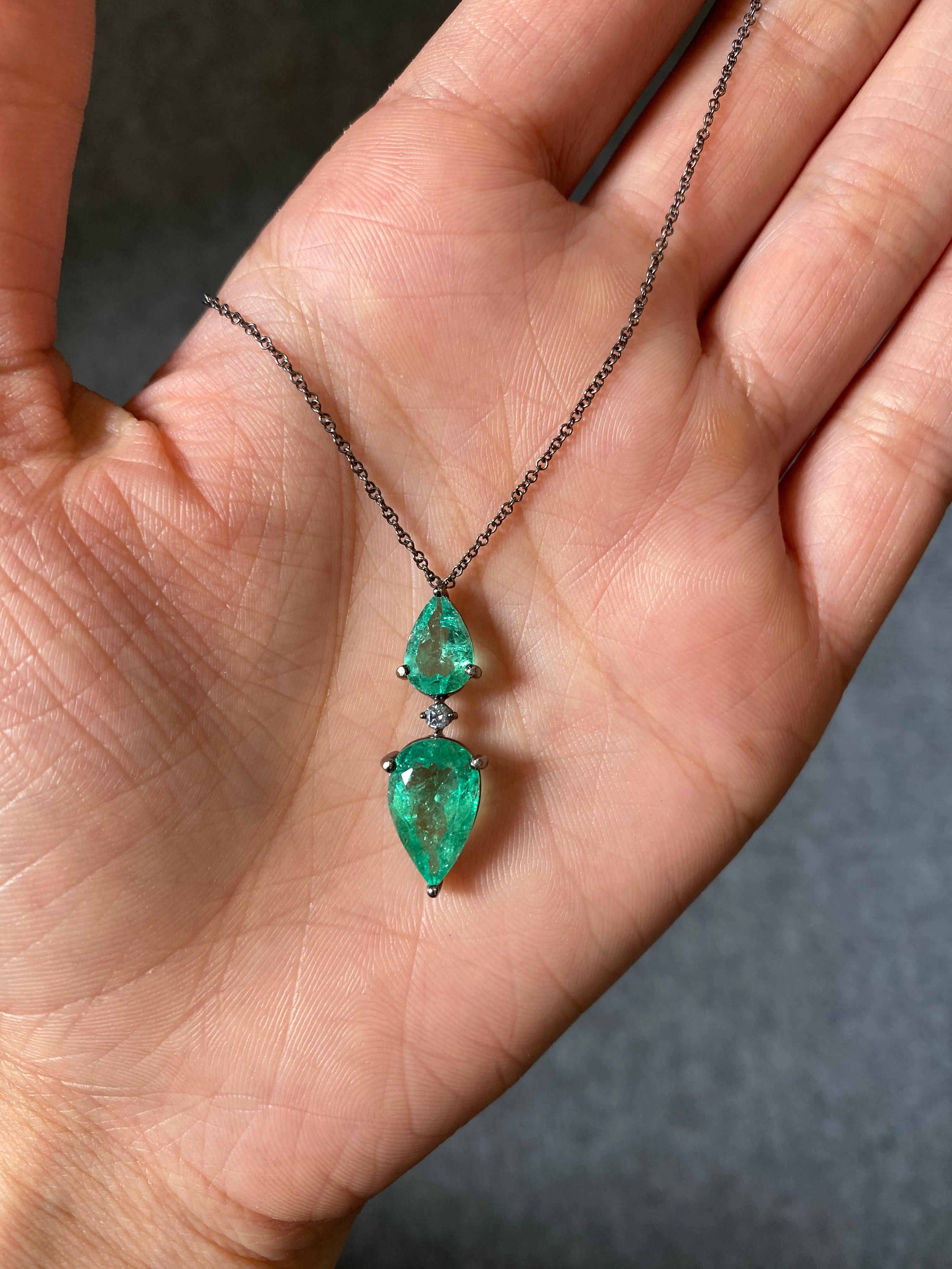 Pear Cut 3.87 Carat Pear Shape Colombian Emerald Pendant Necklace
