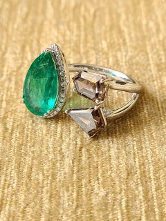 3.87 Carats, Natural Zambian Emerald & Fancy Brown Diamonds Cocktail Ring