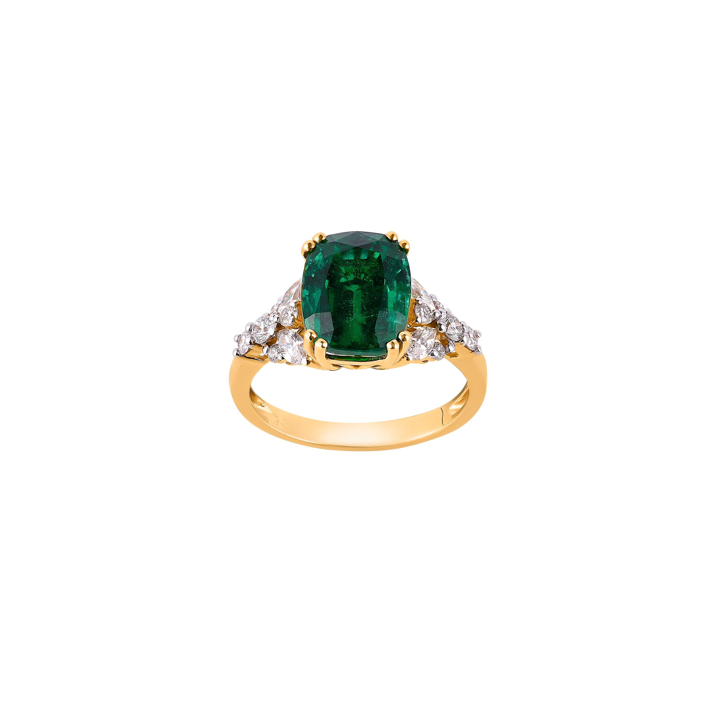 GRS-zertifizierter 3,8 Karat sambischer Smaragd & Diamant-Ring aus 18 Karat Gelbgold (Zeitgenössisch) im Angebot