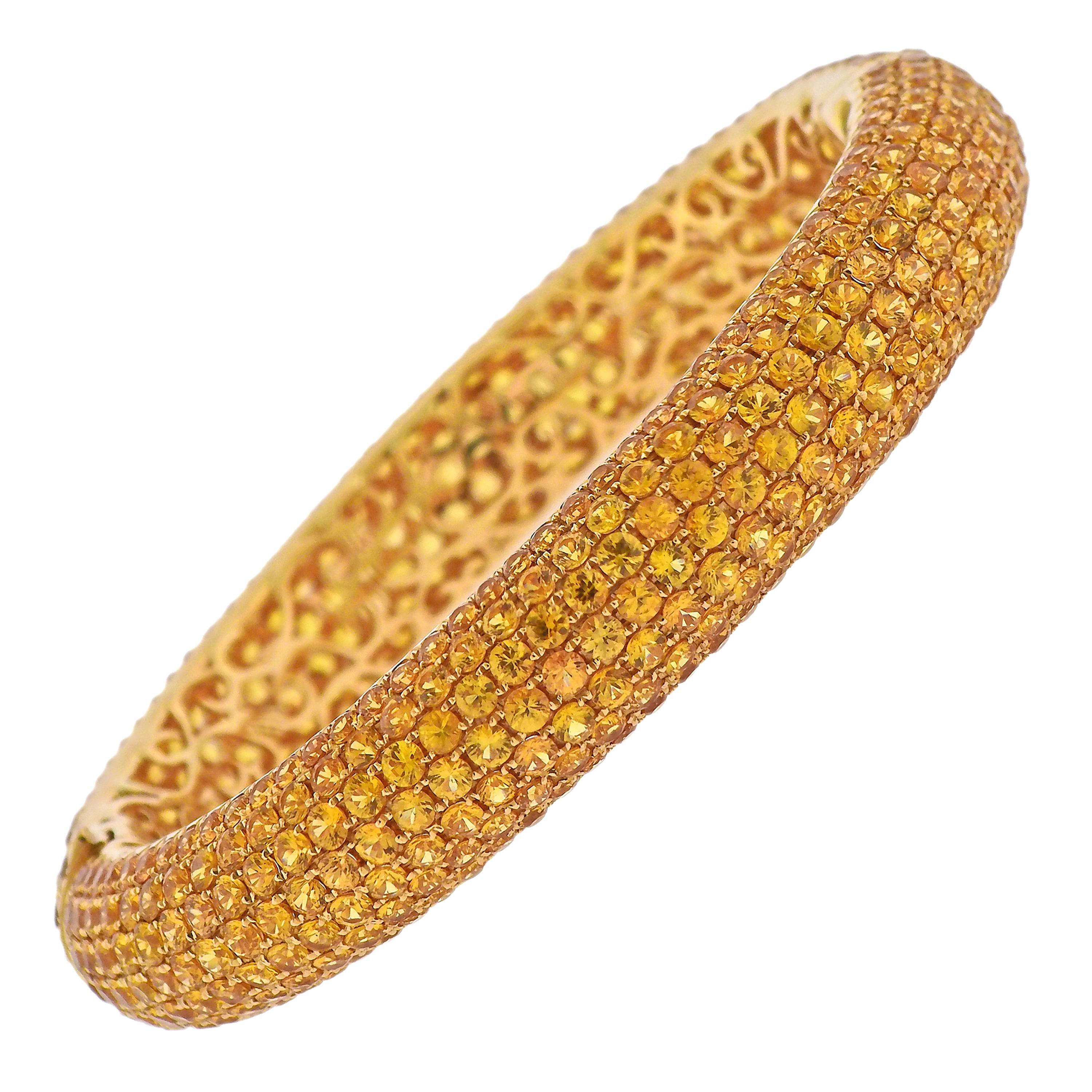 38.77 Carat Yellow Sapphire Gold Bangle Bracelet For Sale