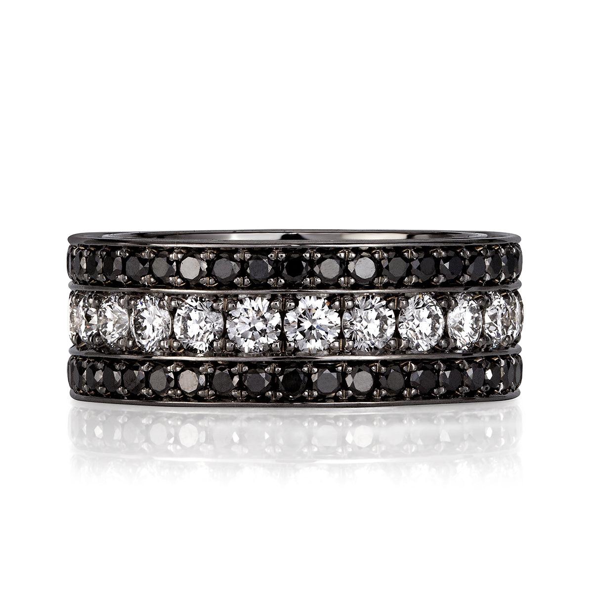 3.87ct Round Cut White and Black Diamond Men
s Wedding Band in 18k Black Gold