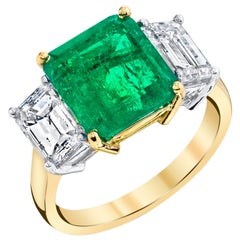 3.88 Carat GIA Columbian Emerald and Diamond, Yellow and White Gold 3-Stone Ring