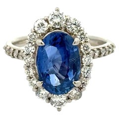 3,88 Karat Oval Ceylon No Heat Saphir GIA und Diamant Platin Vintage Ring