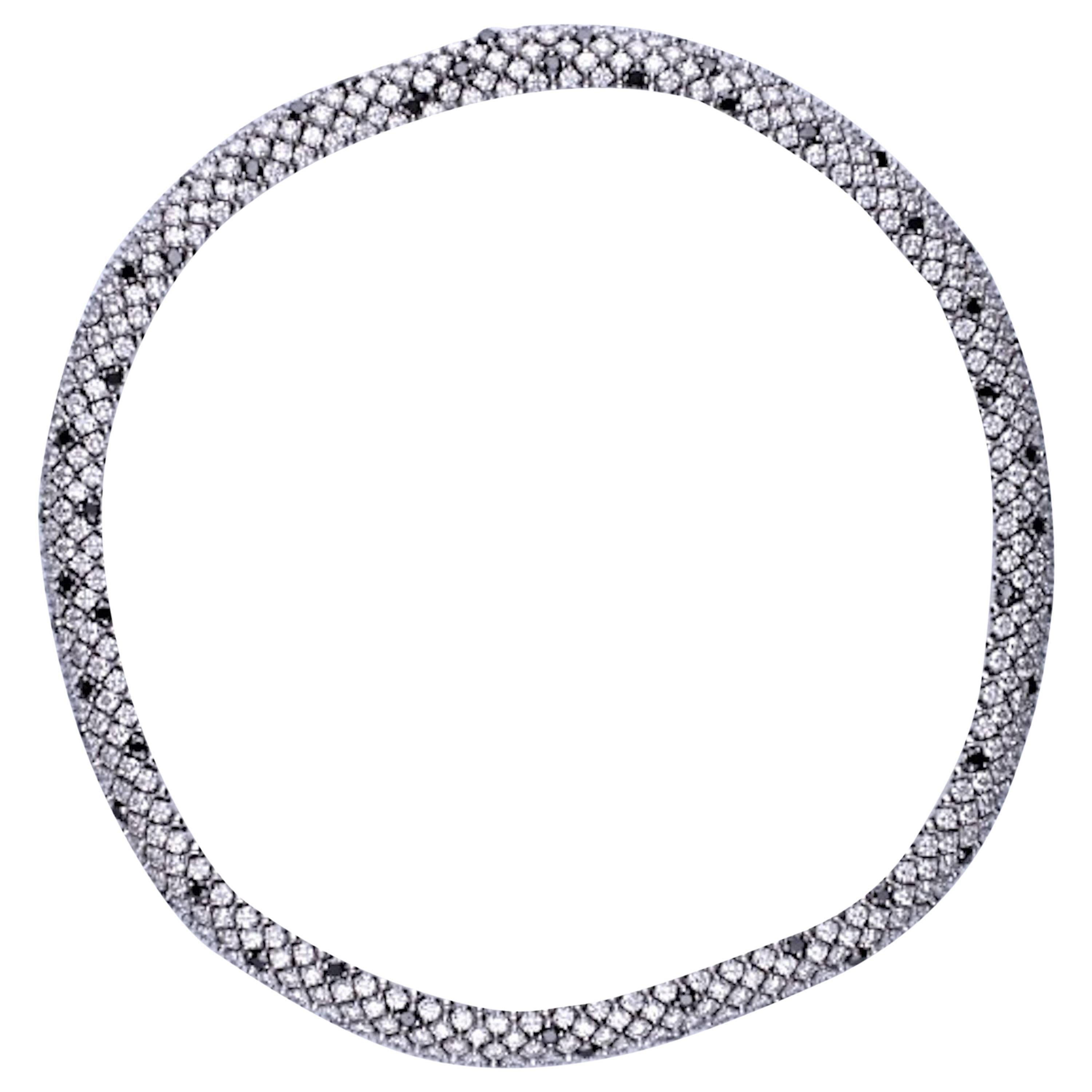 38.88 Carat Black & White Diamond 18 Kt. White Gold Flexible Necklace For Sale