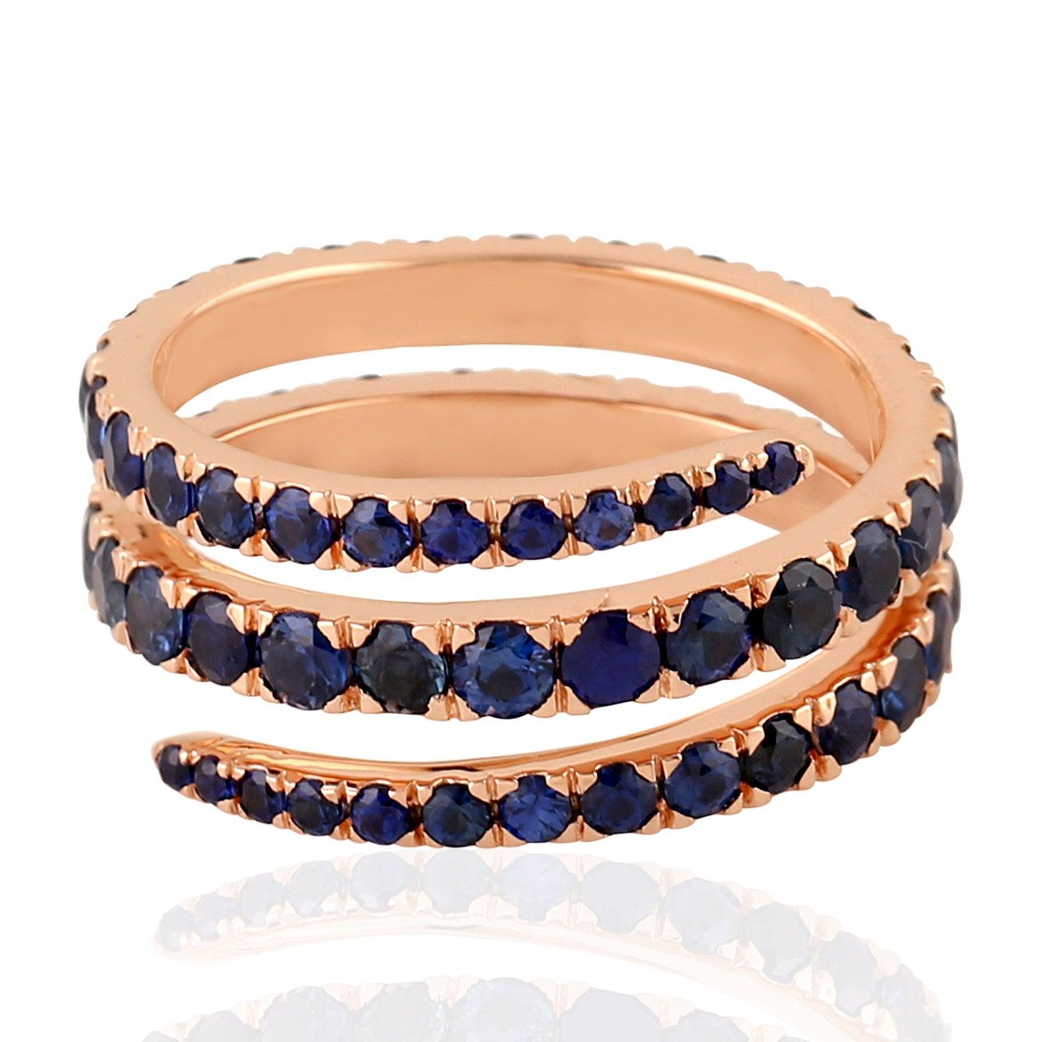 For Sale:  3.89 Carat Blue Sapphire 14 Karat Gold Coil Ring 3