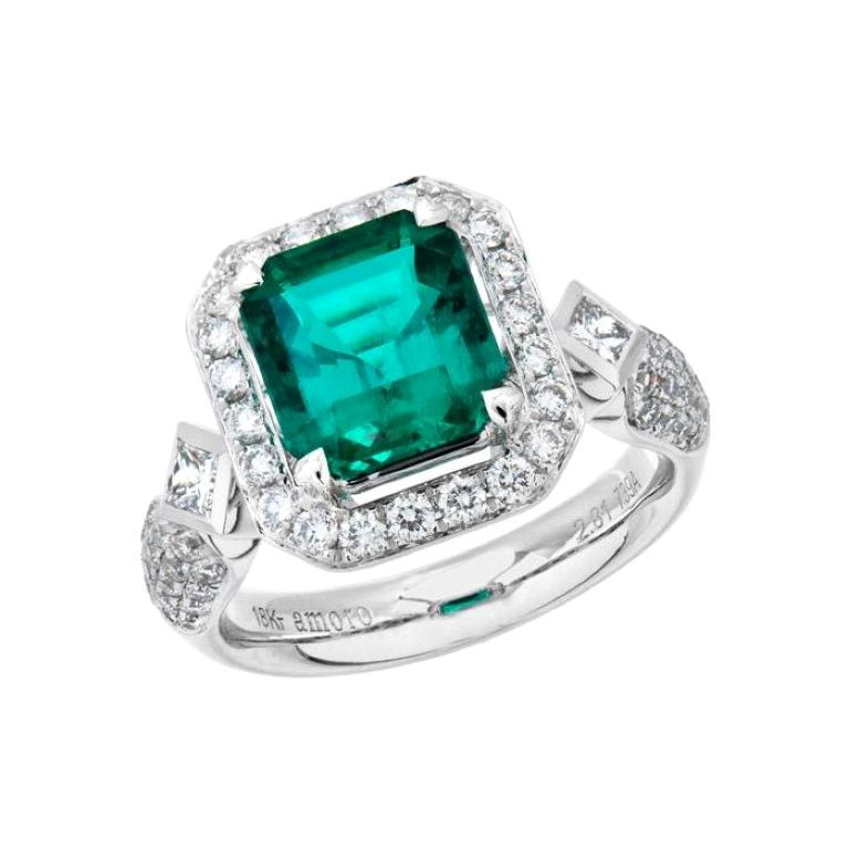 3.89 Carat Emerald Cut Colombian Emerald and Diamond Ring in 18 Karat White Gold For Sale