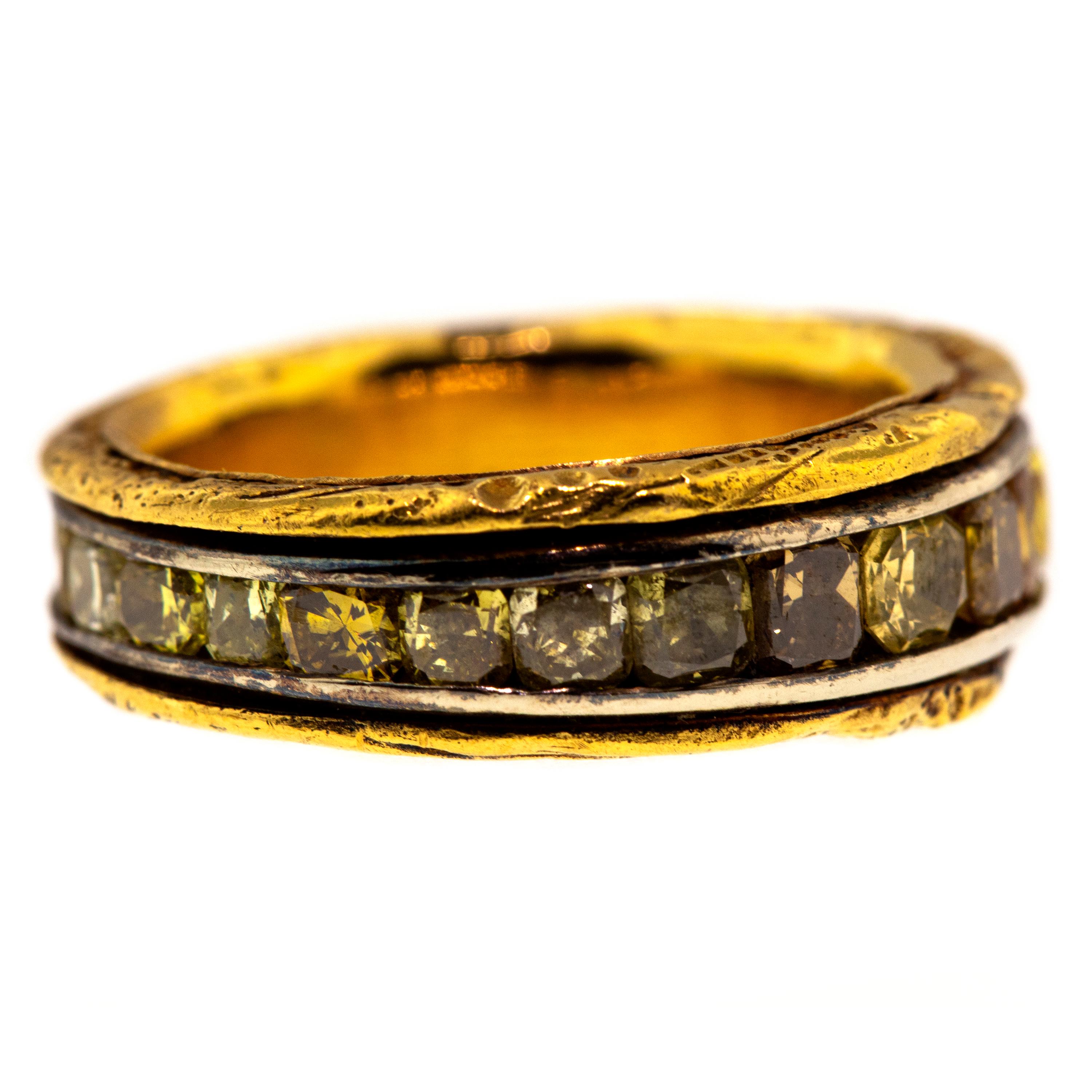 Dan Peligrad 3,89 Karat natürlicher Farbe Diamantring aus 18kt und 22kt, hergestellt in den USA Damen