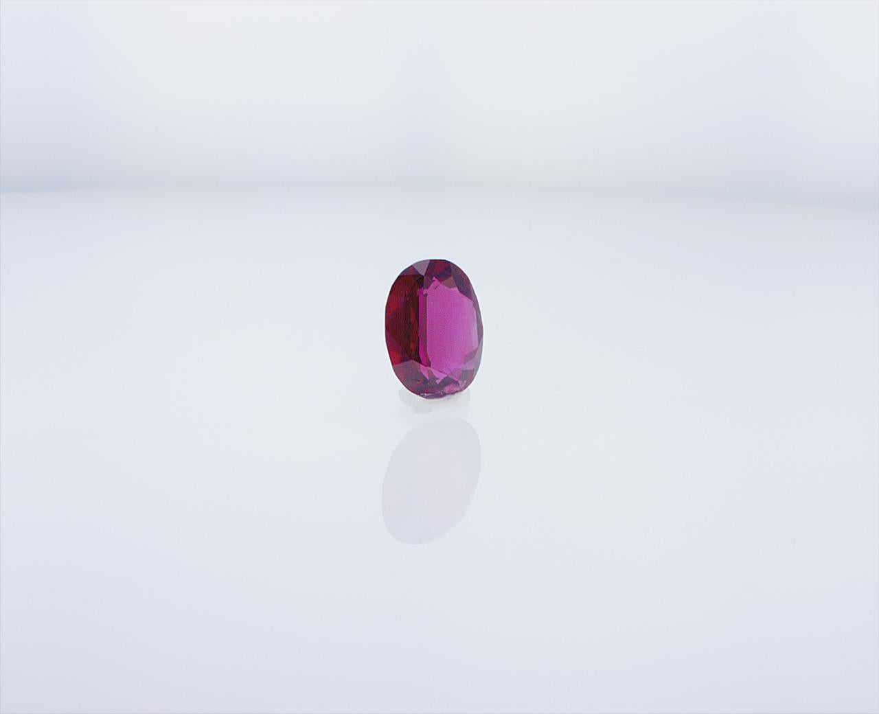 Women's or Men's 3.89 Carat Thai Oval Ruby with GIA Certificate For Sale