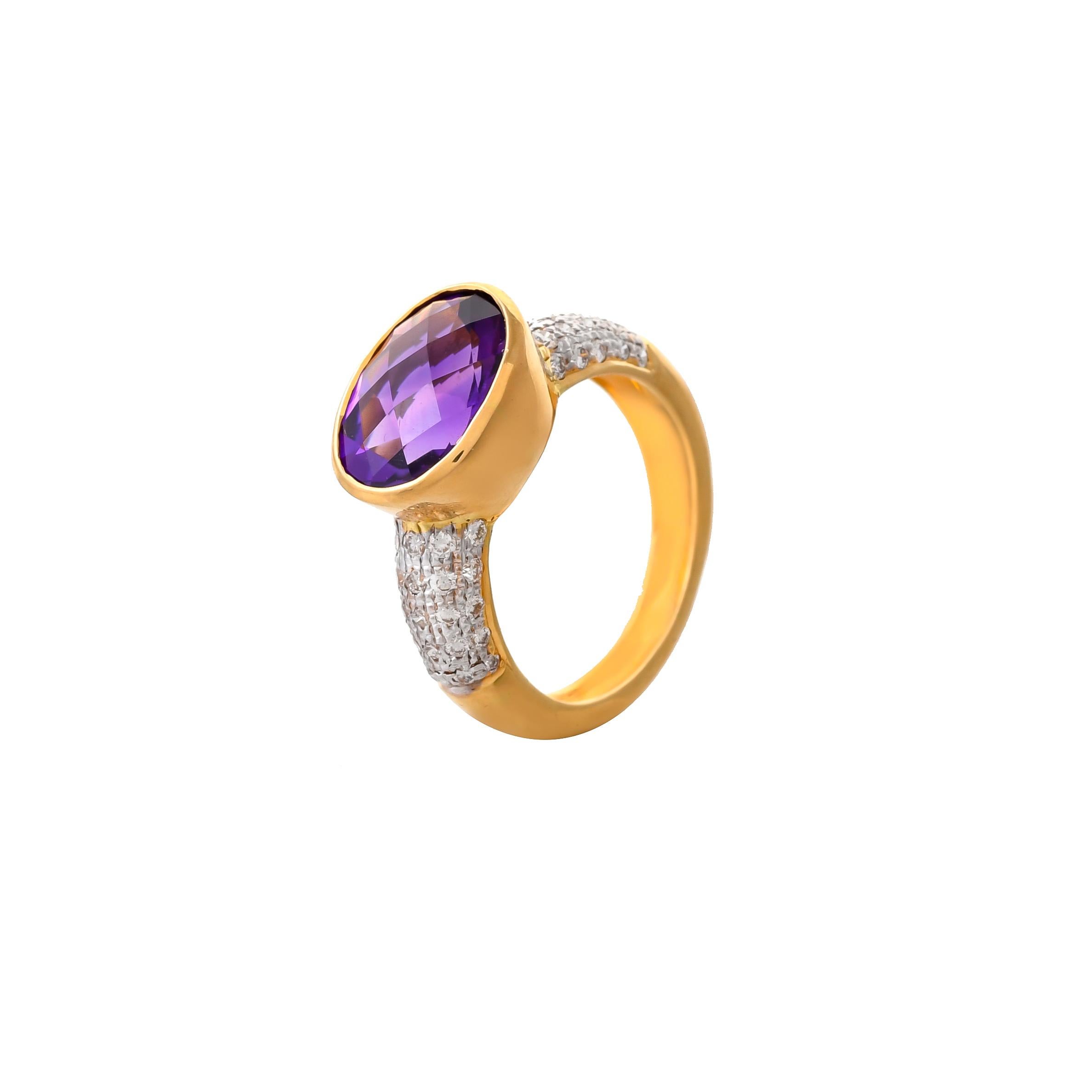 Design to encourage serenity, peace and royalty , this beautiful ring features oval-shaped amethyst weighing approximately 3.89 carats, inserted within a yellow gold bezel on a tapering band of 18 karats yellow gold pave set with round diamonds