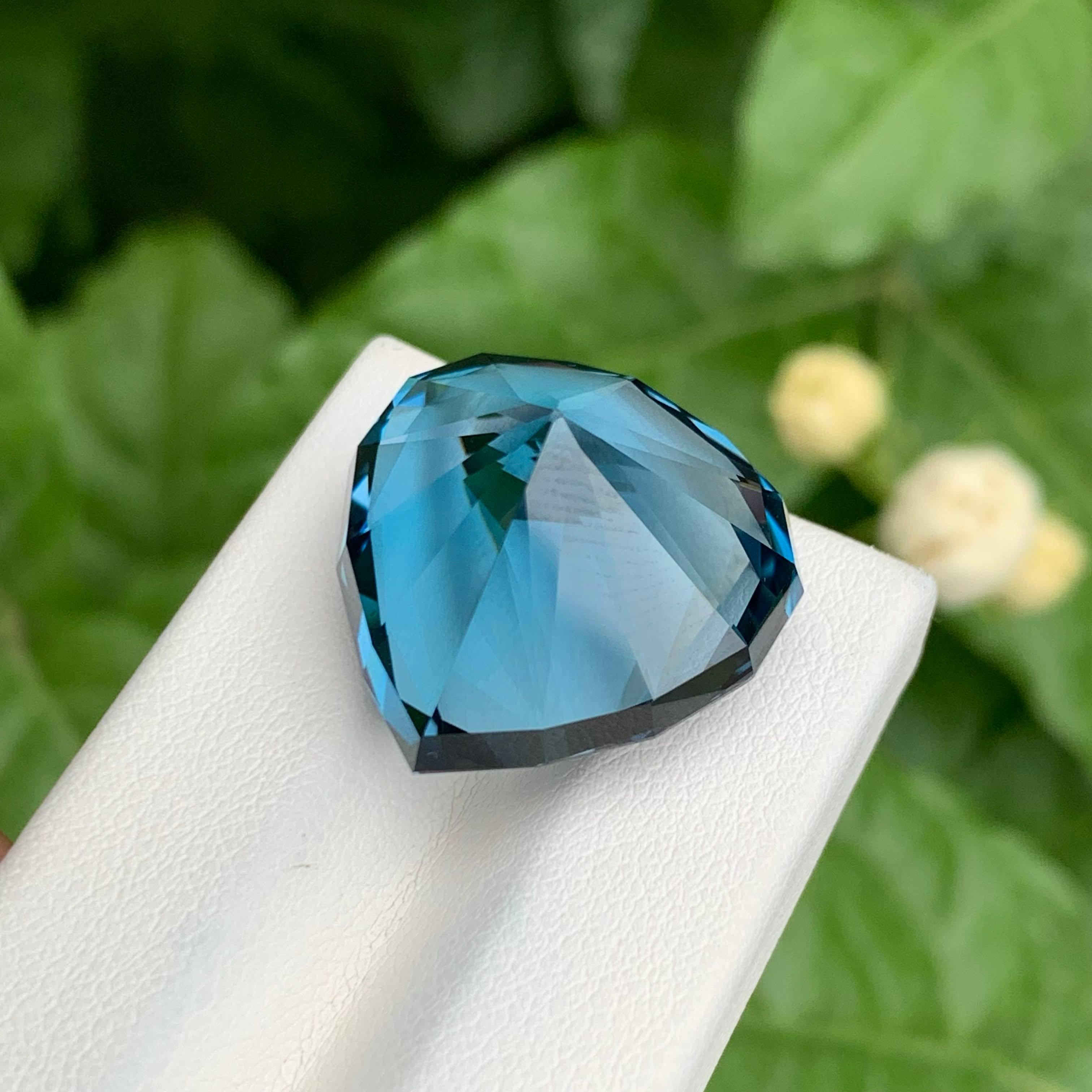 Poids 38,95 carats
Dimensions 20,7x20,2x14mm
Traitement Aucun
Origine Madagascar
Loupe de clarté Nettoyer
Coeur en forme
Taillé à facettes


Cette superbe topaze bleue de 38,95 carats de Lande est une pierre précieuse naturelle provenant des riches