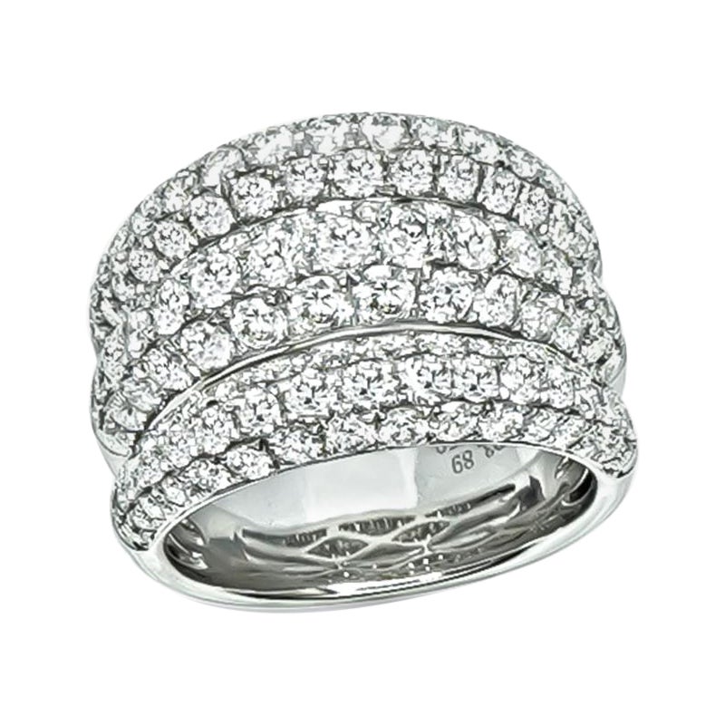 Bague en or avec 3,89 ct de diamant