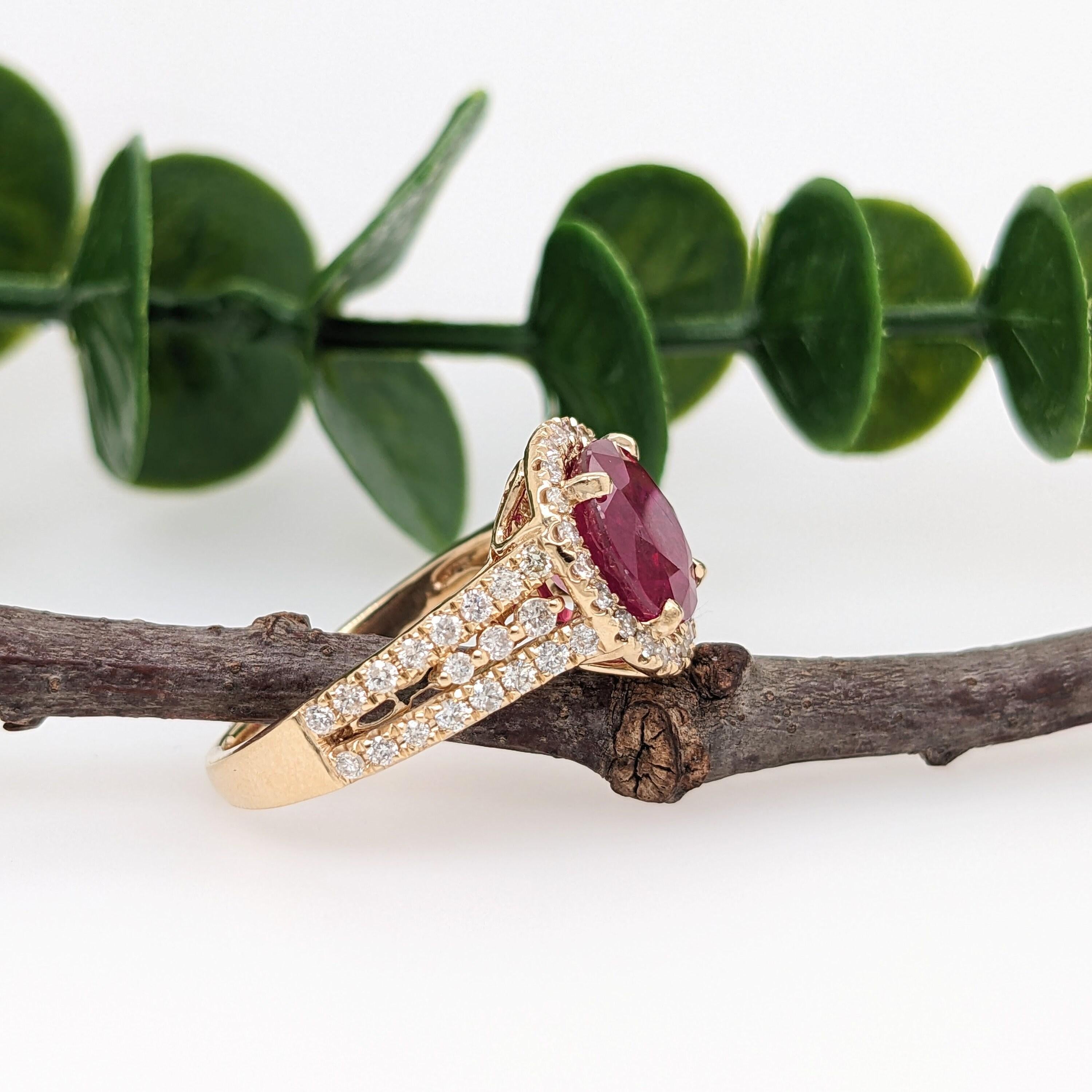 3.8ct Red Ruby Ring w Earth Mined Diamonds in Solid 14k Yellow Gold Round 9mm In New Condition For Sale In Columbus, OH