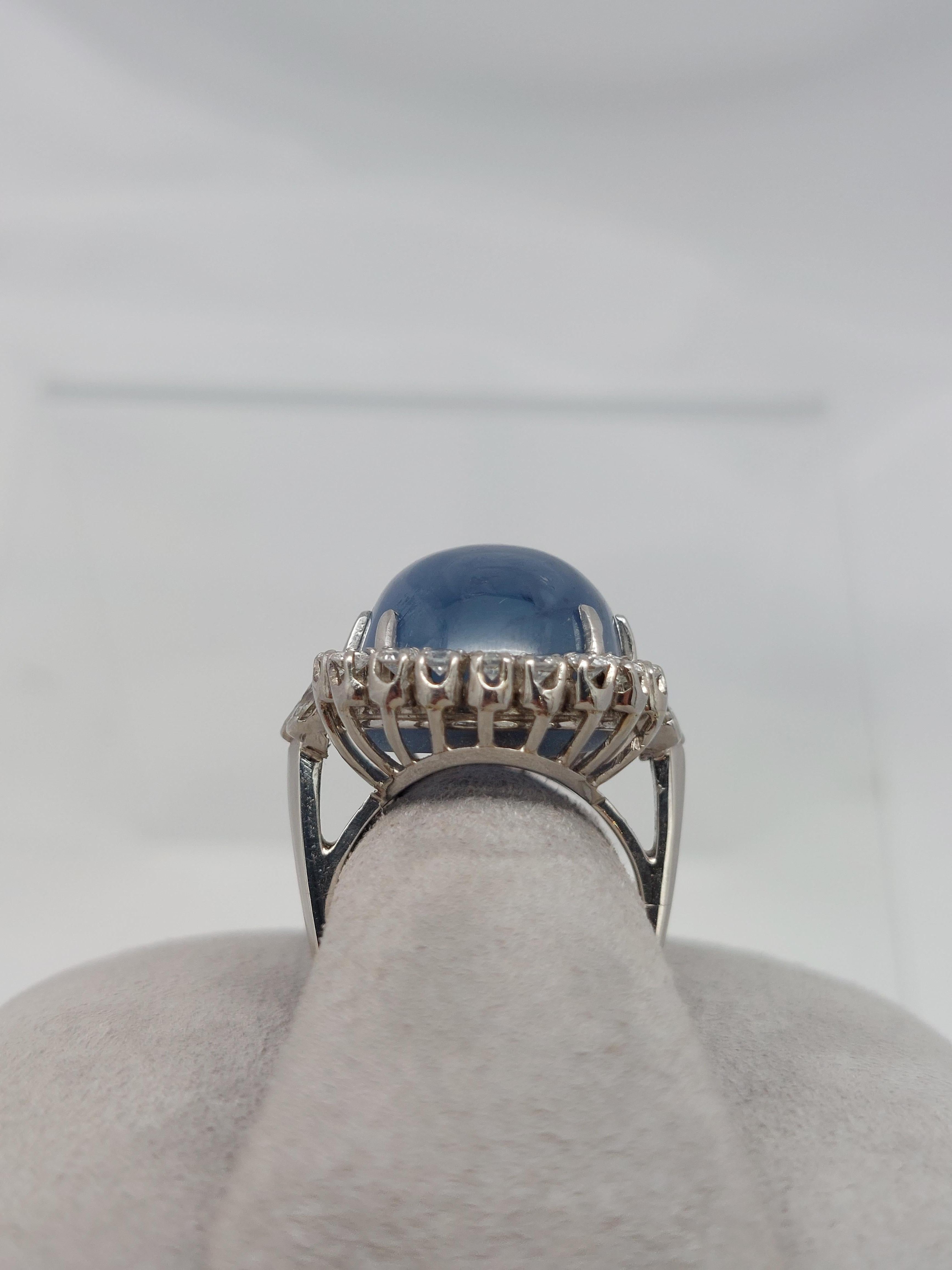 Anello in platino con zaffiro blu Star Ceppylon e diamanti 38CTS Nature senza calore in vendita 6