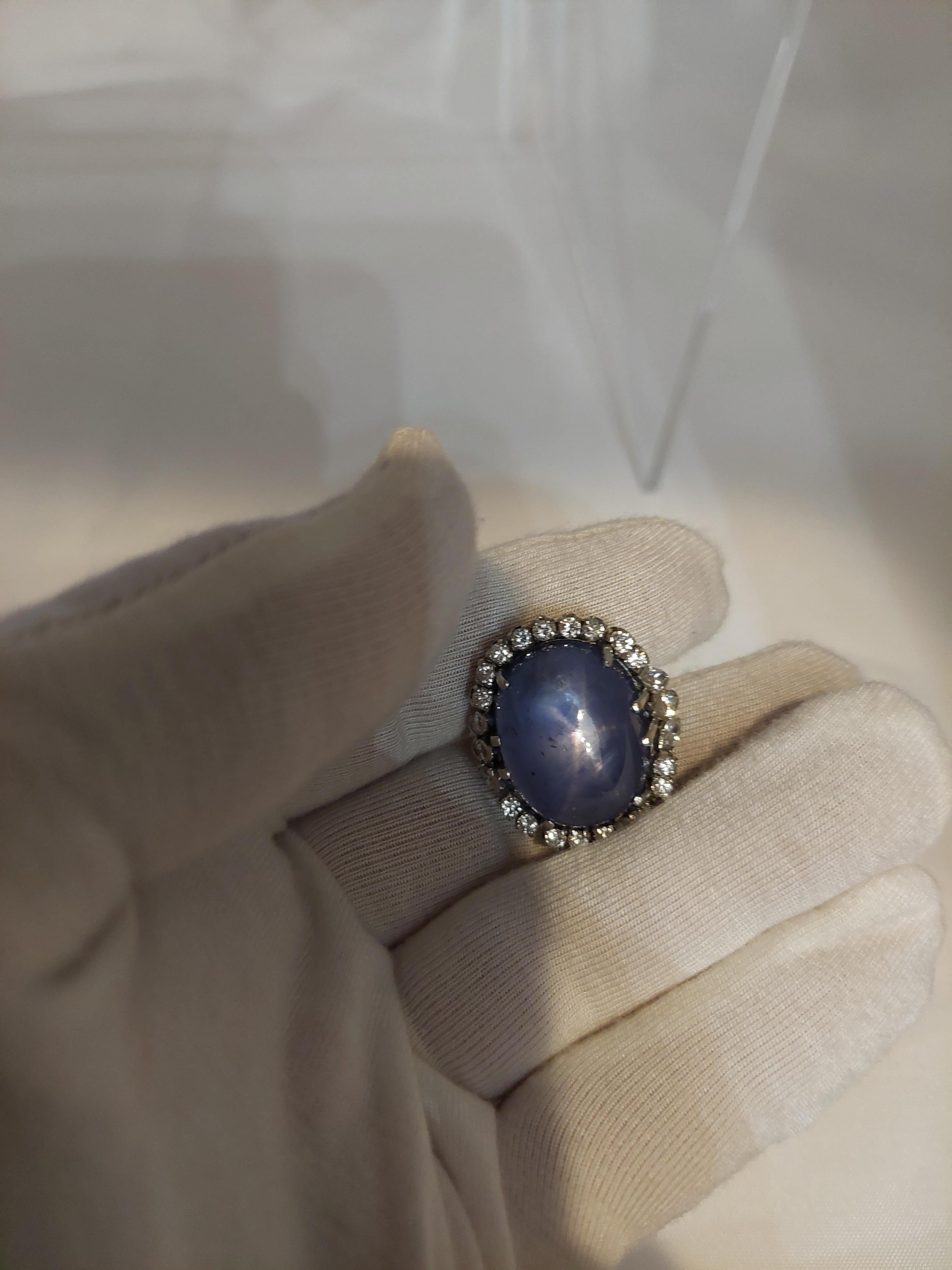 Anello in platino con zaffiro blu Star Ceppylon e diamanti 38CTS Nature senza calore in vendita 1