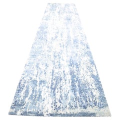 3
8 "x17
2" Tappeto Runner in Lana e Vera Seta annodato a mano con disegno astratto blu Denim