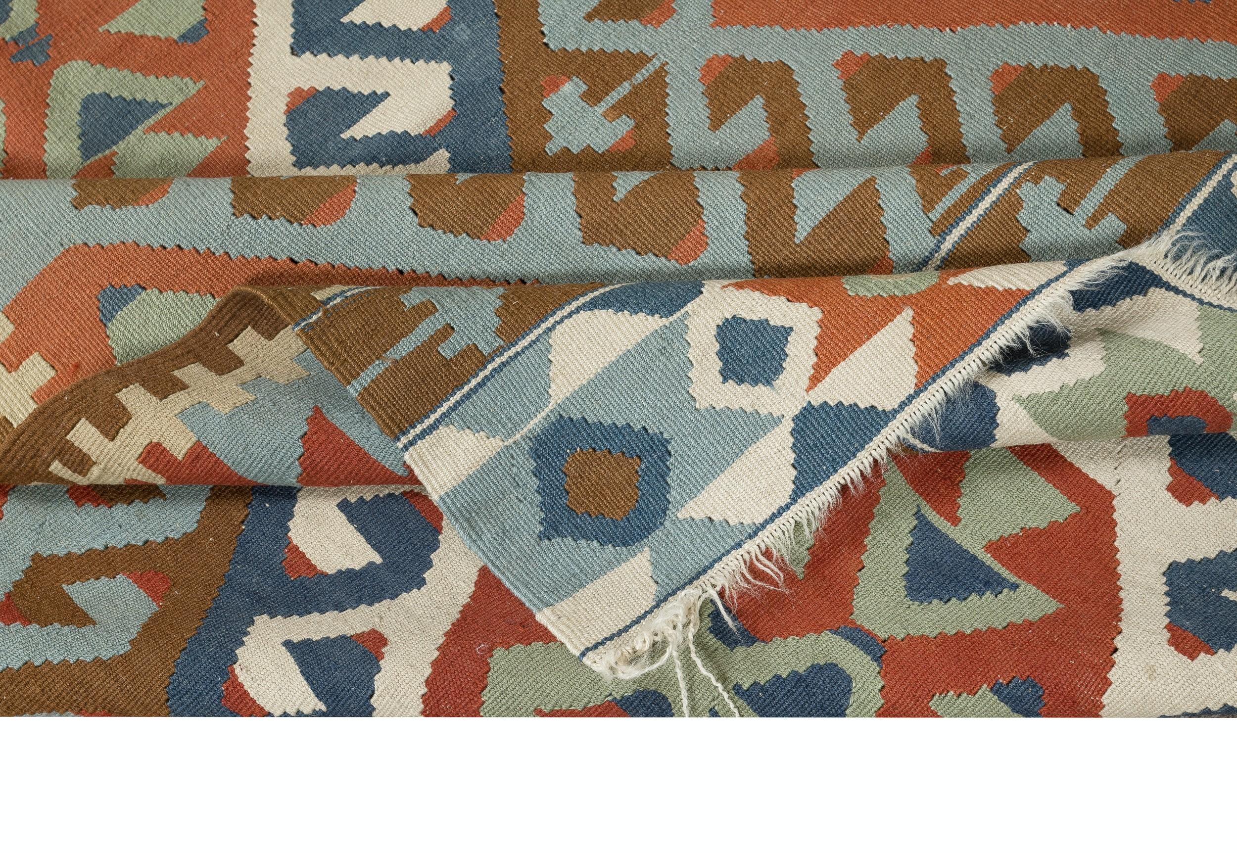Alfombra Kilim Turca Vintage Tejida a Mano con Motivos Geométricos 3,8x6 Pies Turco en venta