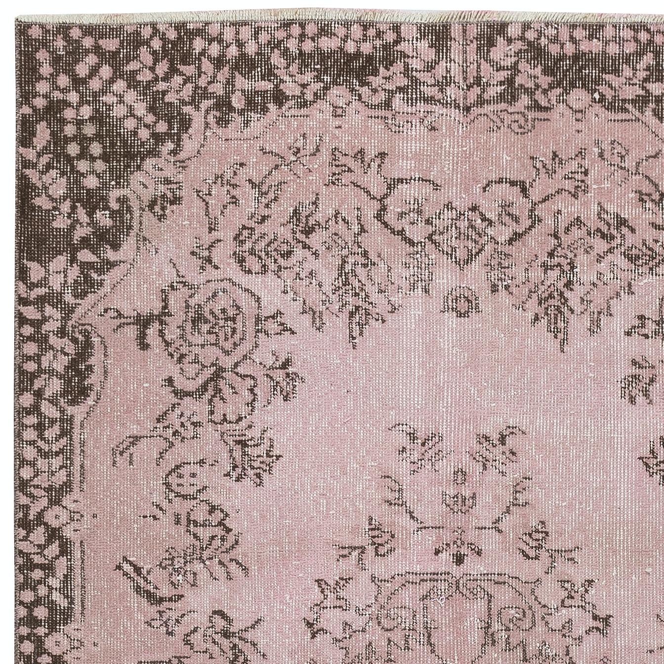 Turc 3.8x6.8 Ft Handmade Turkish Accent Rug for Kitchen, Pink Color Small Bedroom Rug en vente