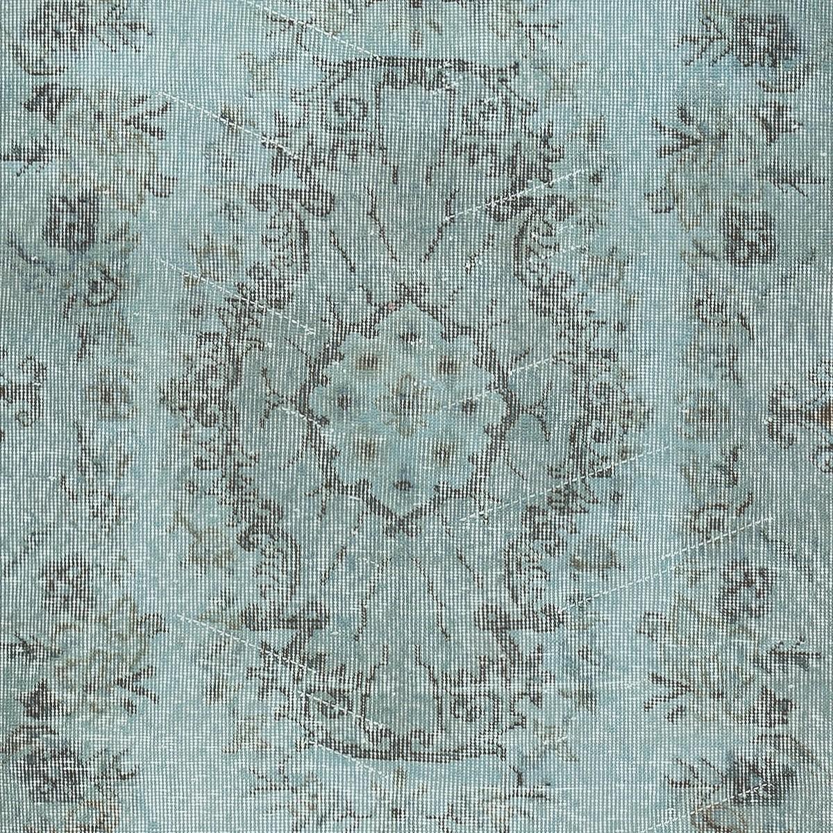 Annodato a mano 3.8x6.8 Ft Tappeto con design a medaglione di colore blu chiaro. Tappeto d'accento turco fatto a mano in vendita