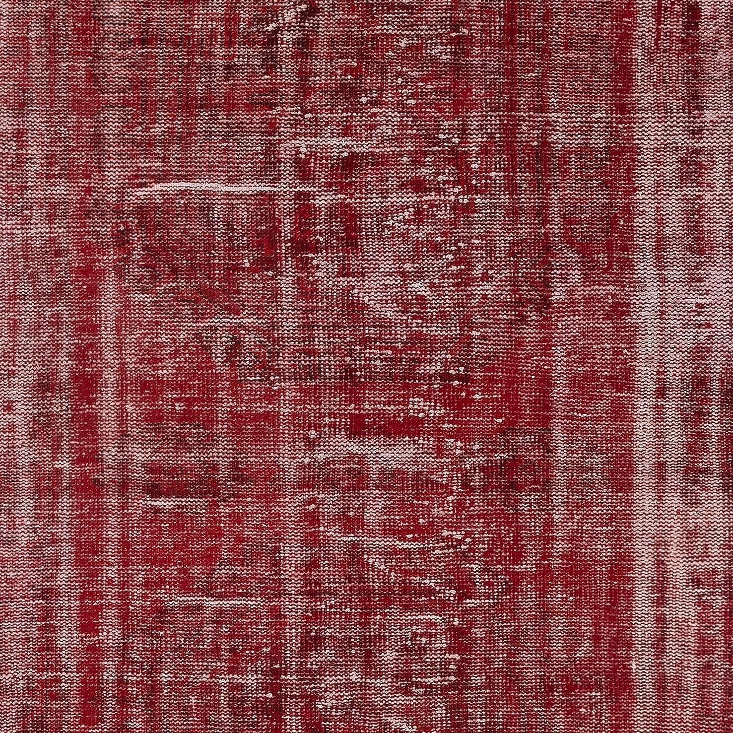 Turc 3.8x8 Ft Distressed Vintage Red Overdyed Handmade Turkish Wool Area Rug (Tapis de laine turque) en vente