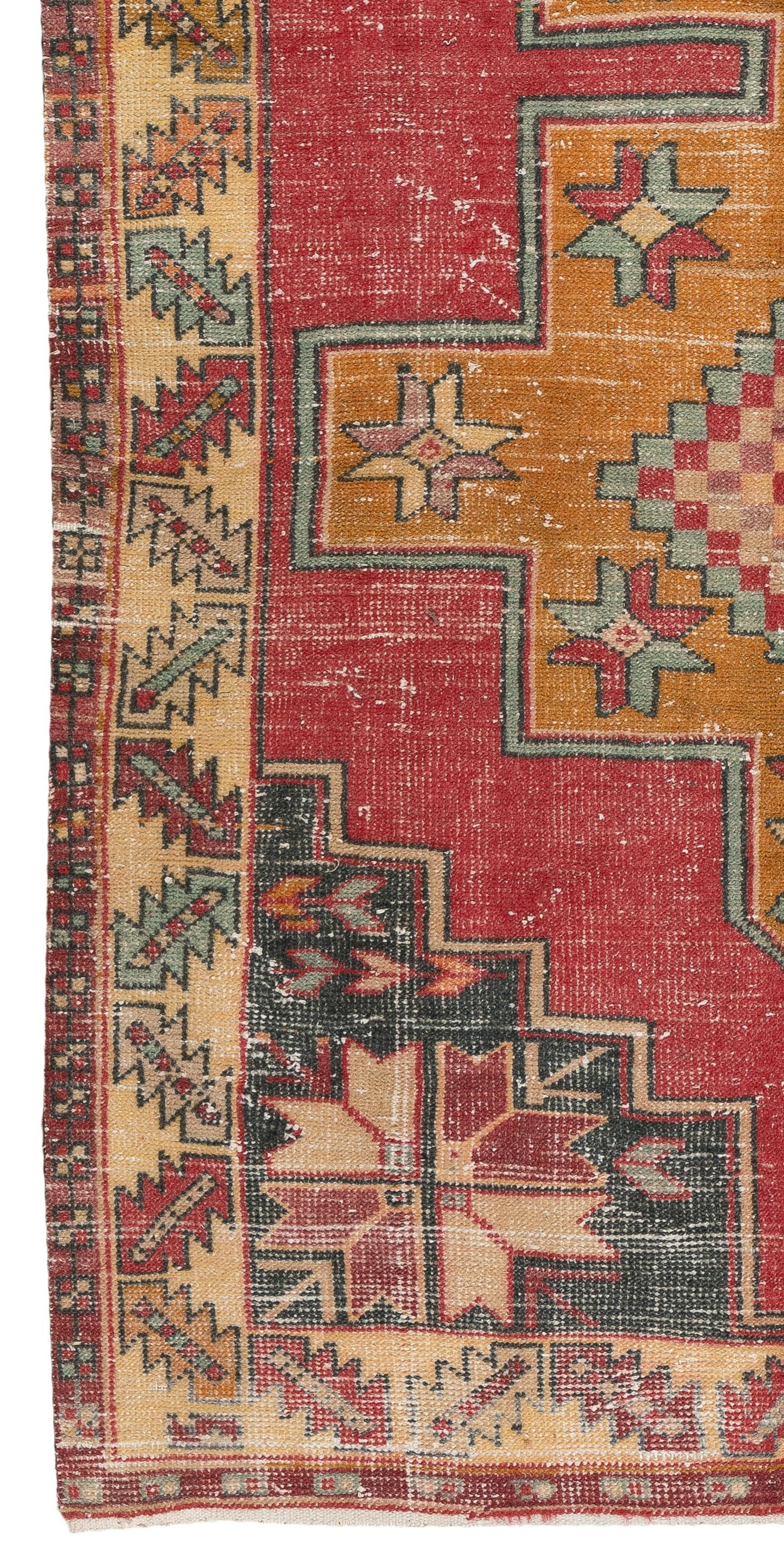 3.8x8 Ft Mid Century Hand-Knotted Turkish Oriental Rug in Vibrant and Warm Color In Good Condition For Sale In Philadelphia, PA