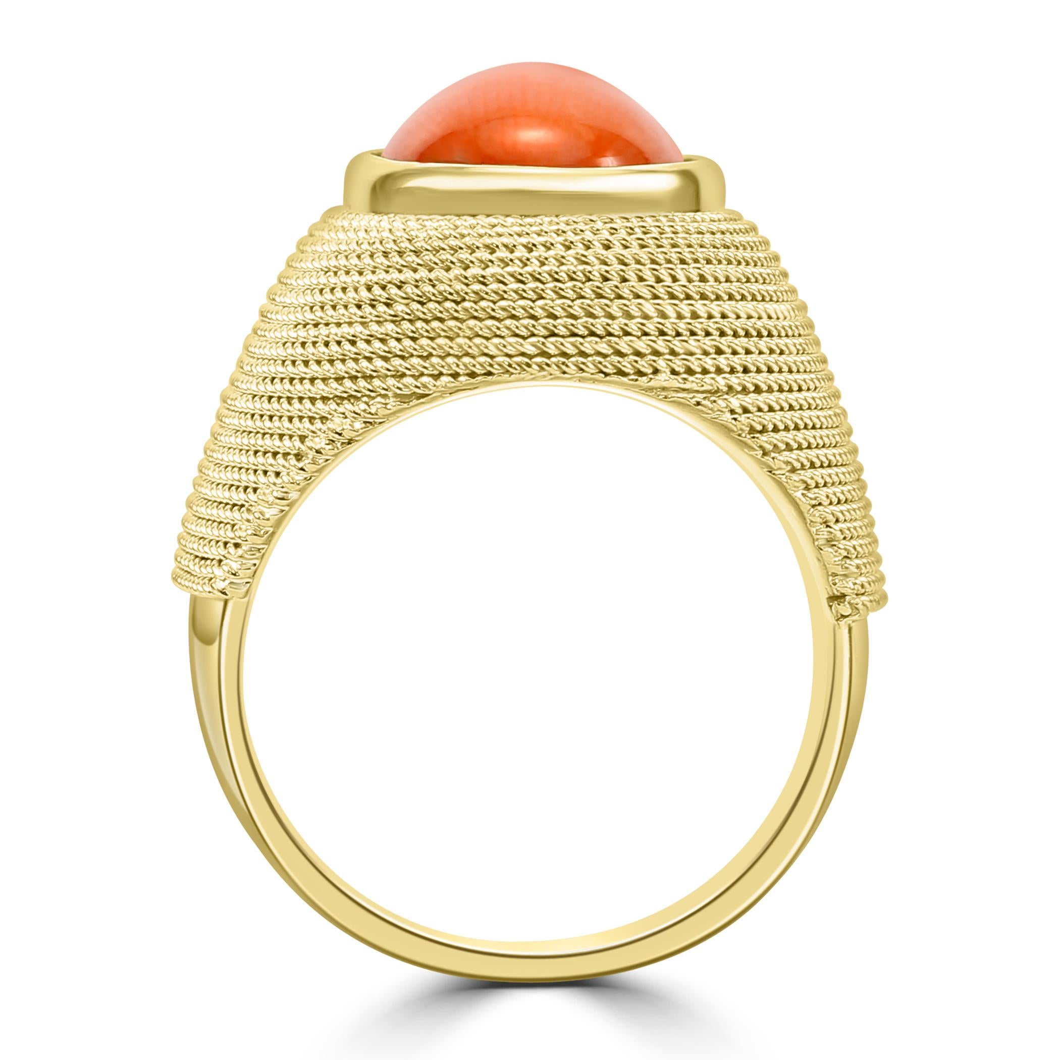 Women's or Men's 3.9 Cabochon Oval Coral 18 Karat Yellow Gold Bezel-Set Woven-Look Fashion Ring For Sale